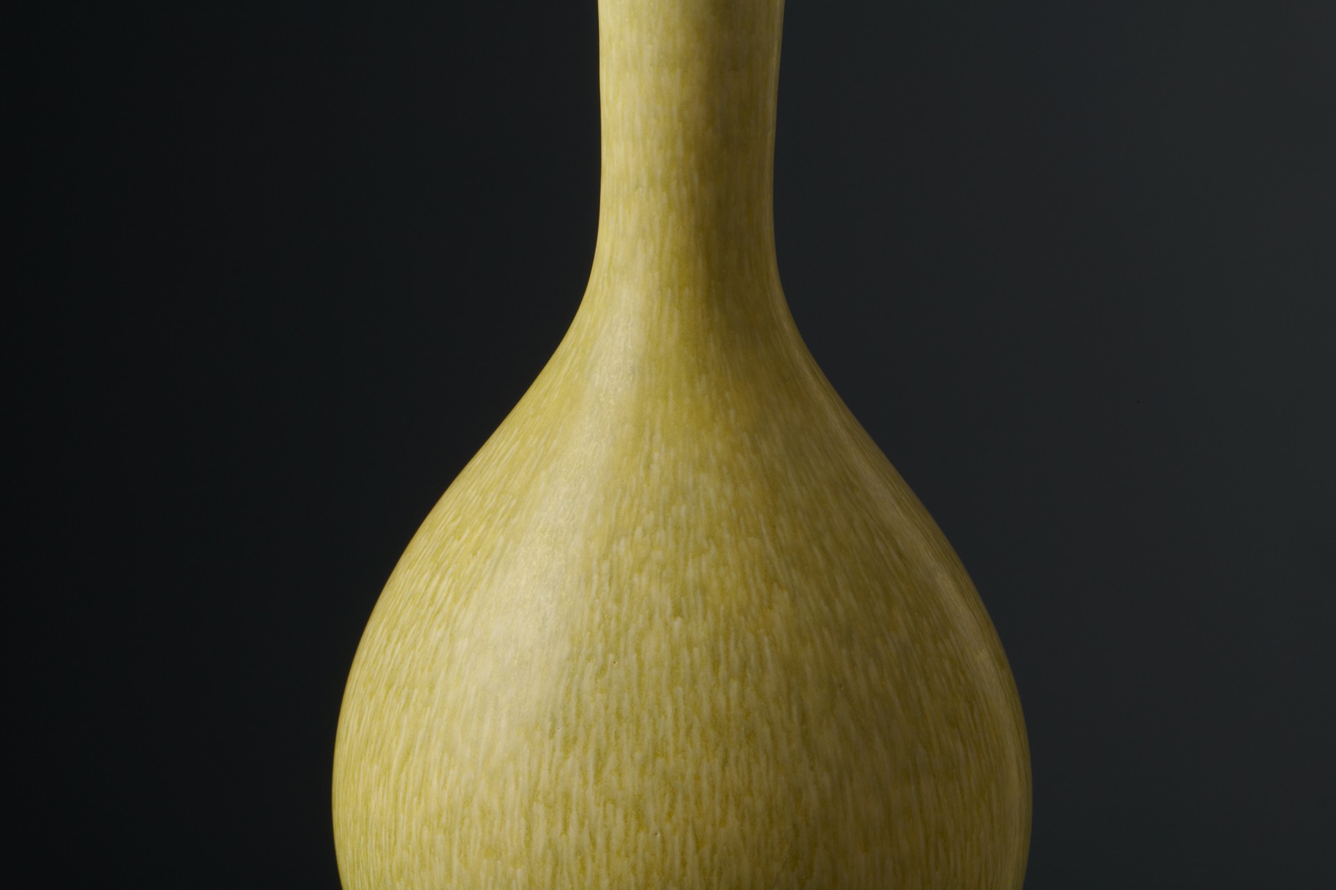 Group of Three Vases image 6