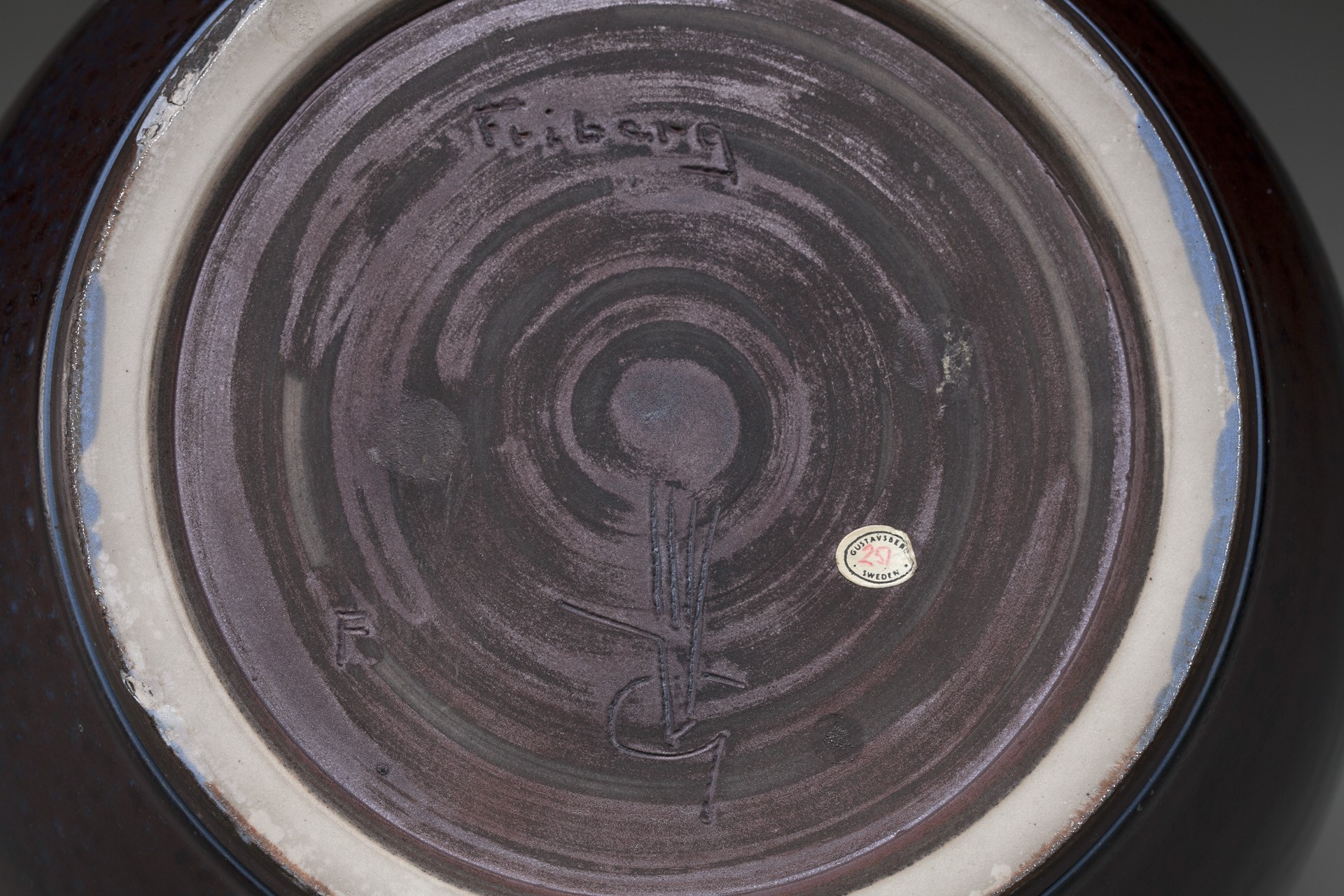 'Aniara' Vase image 5
