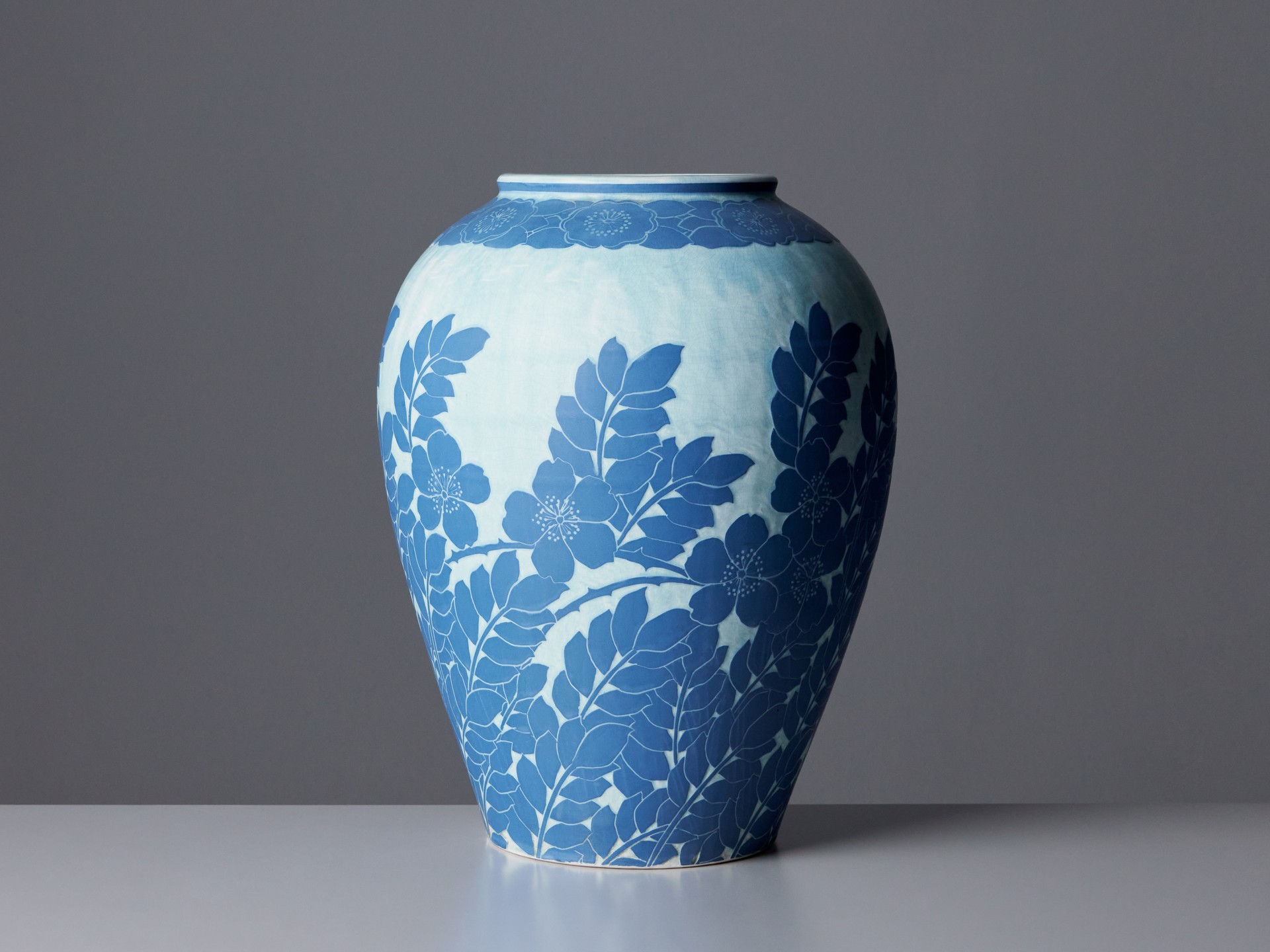 Large Vase image 3