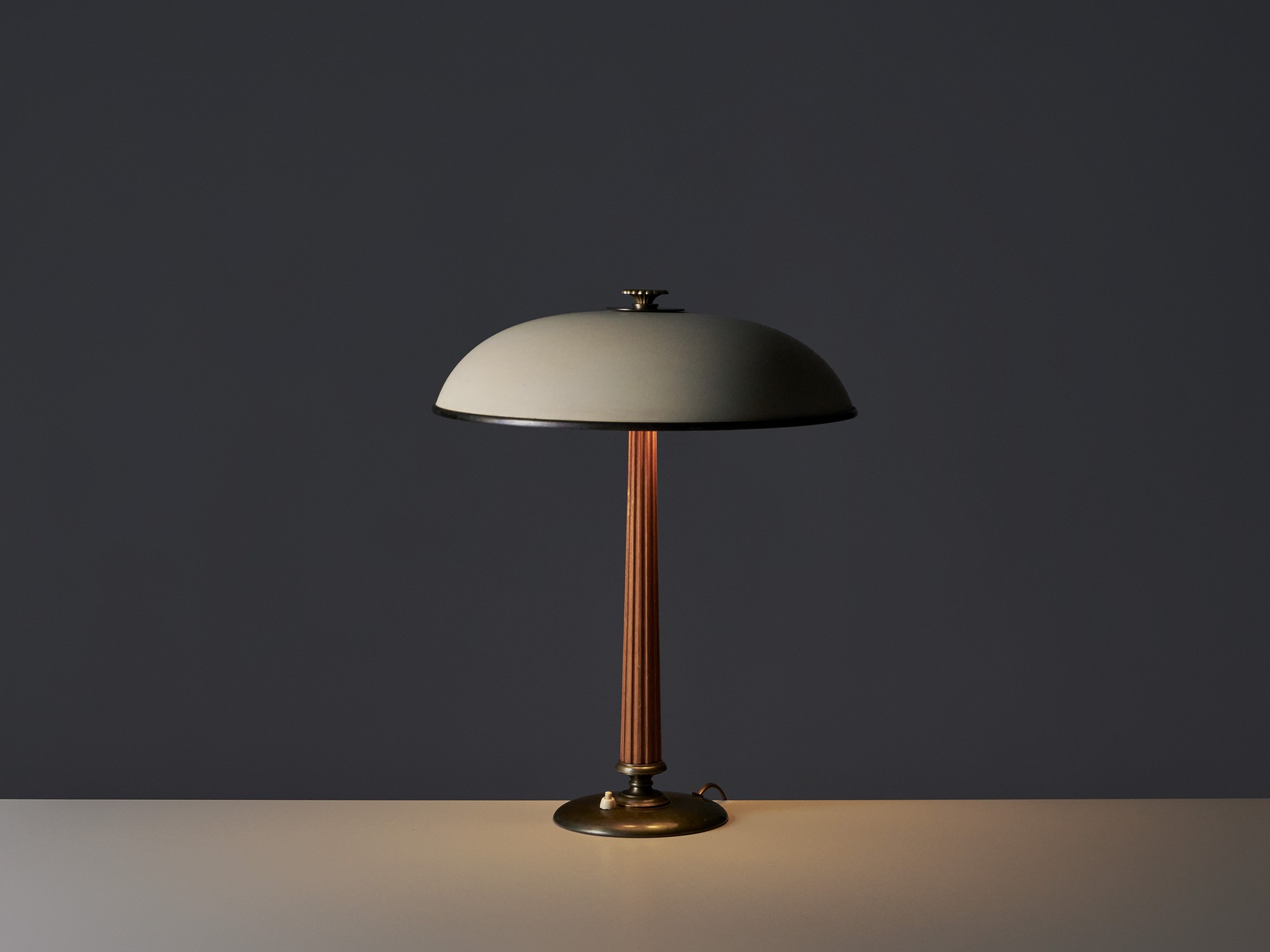 Table Lamp image 2