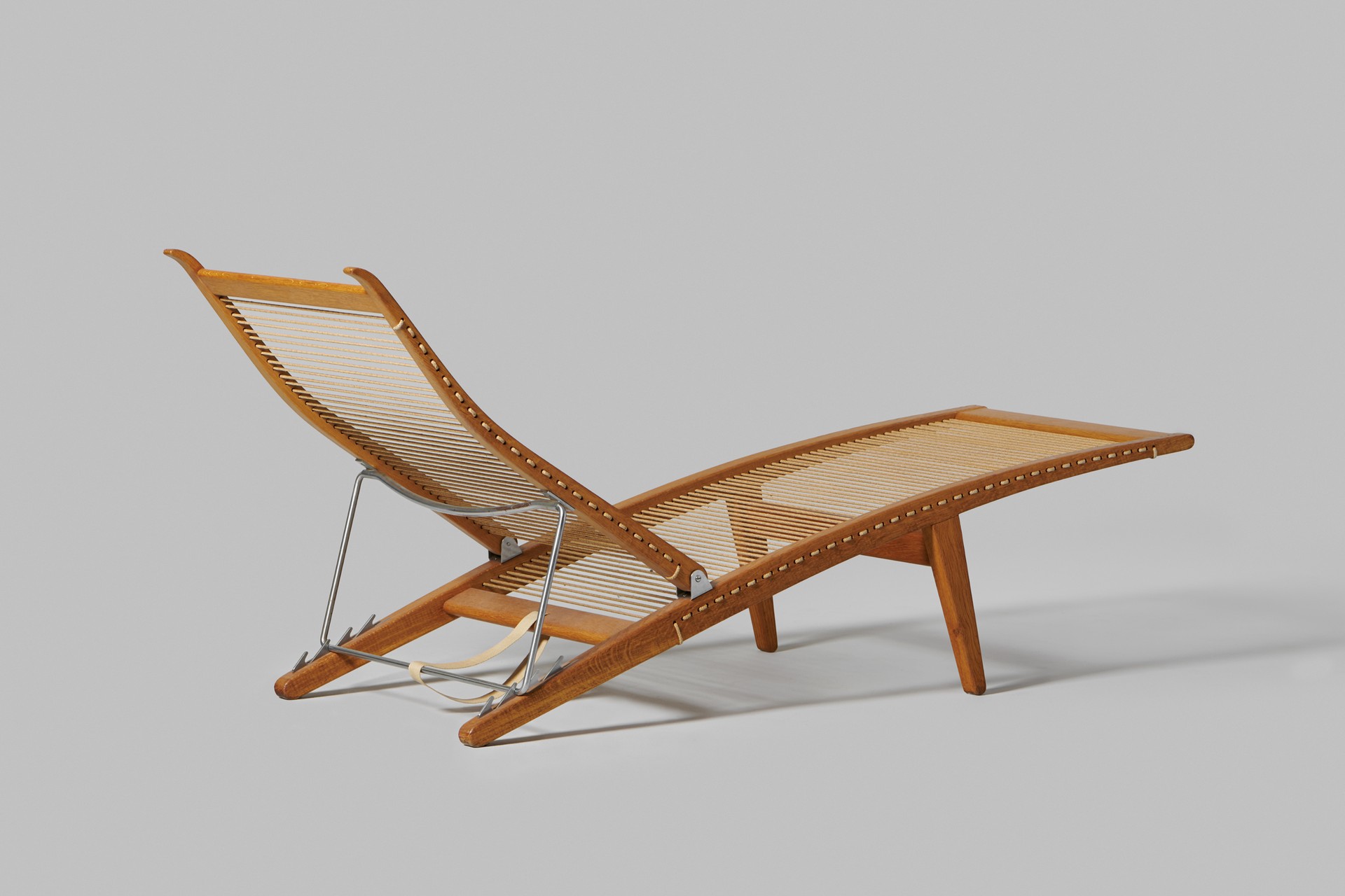 Lounge Chair JH 524 image 2