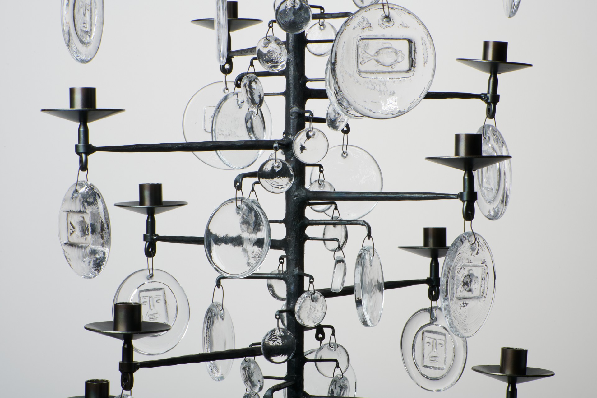 Chandelier image 2