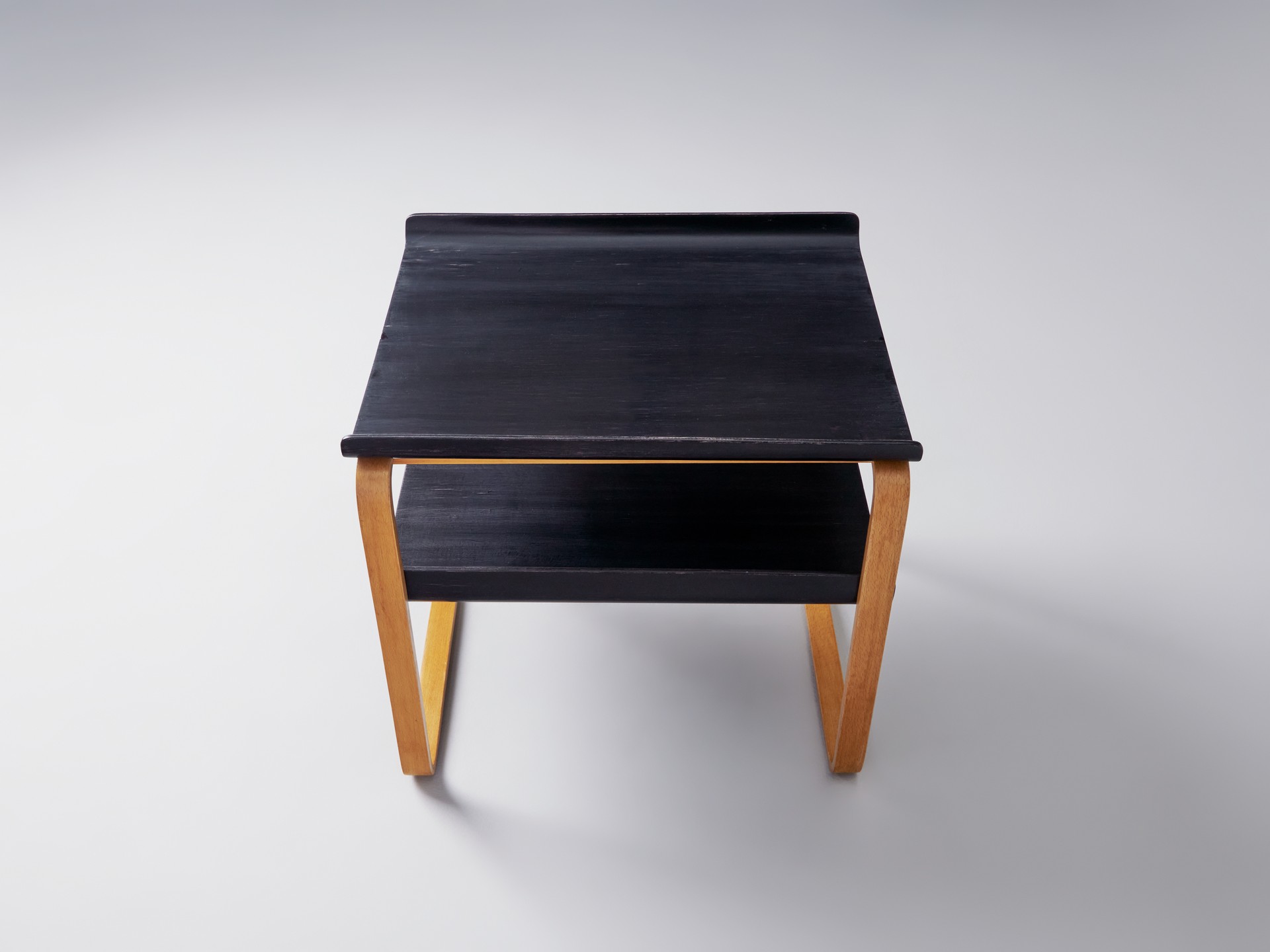 'Paimio Sanatorium' Coffee Table image 4
