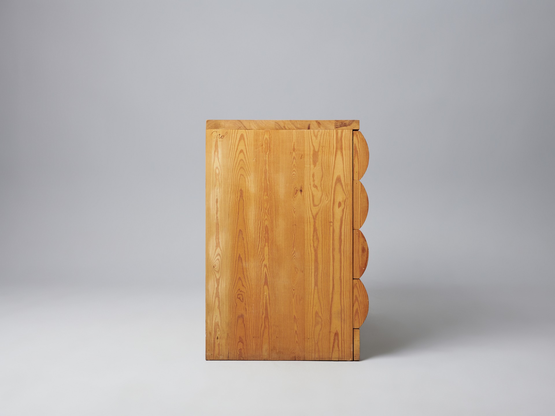 Chest of Drawers image 4