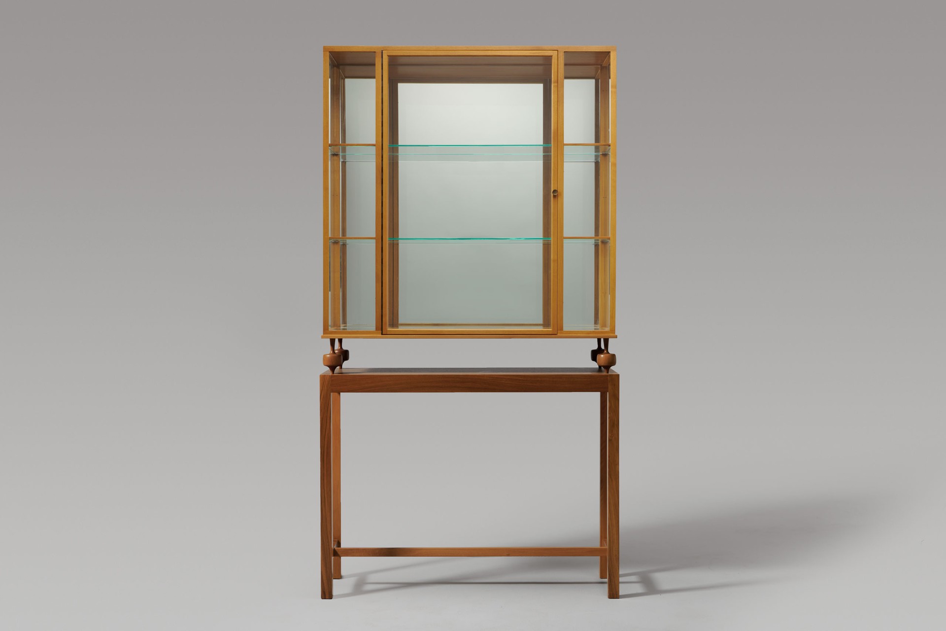 Display Cabinet image 2