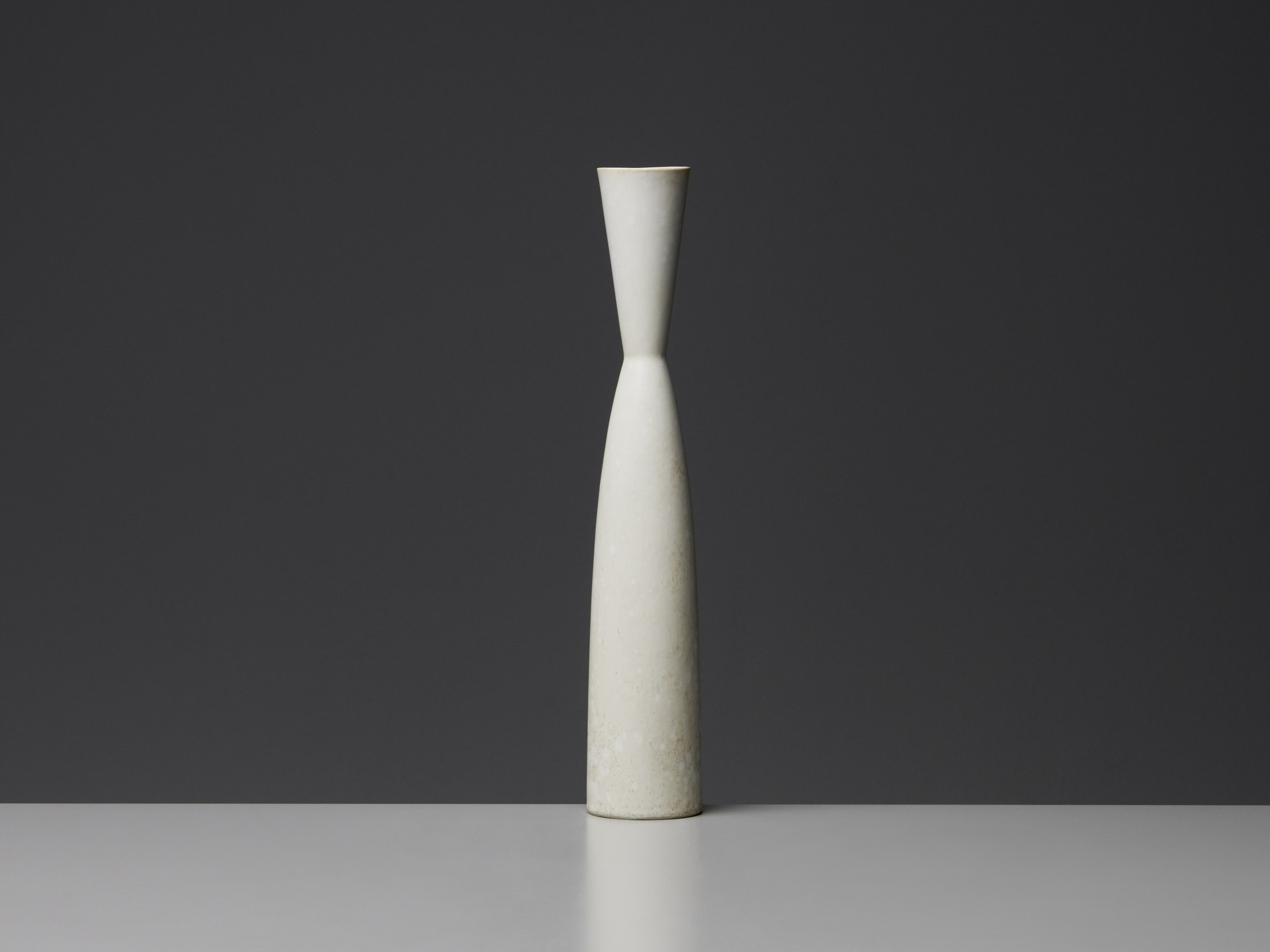 Vase image 2