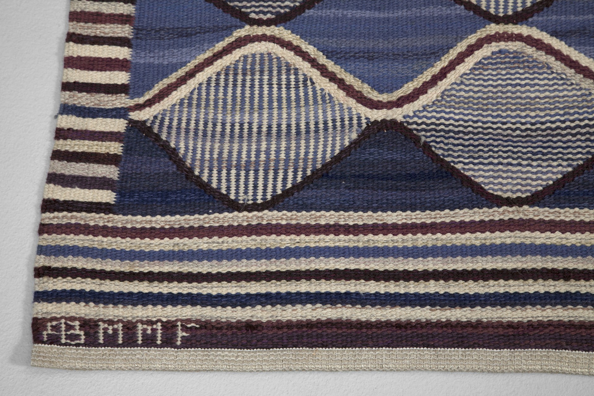 "Blue Flounder" Carpet image 5