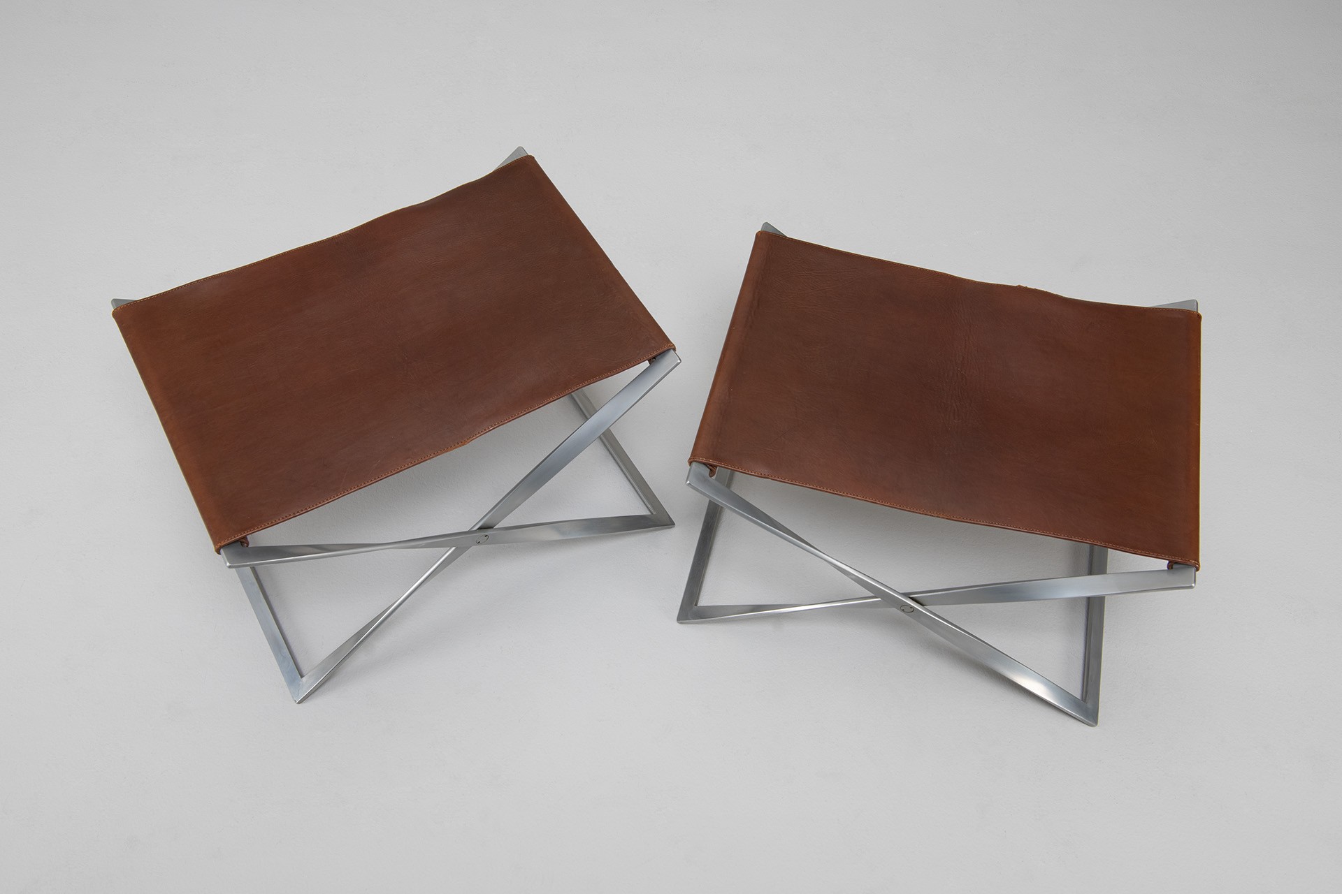 Pair of folding stools, Model no. PK-91 image 6