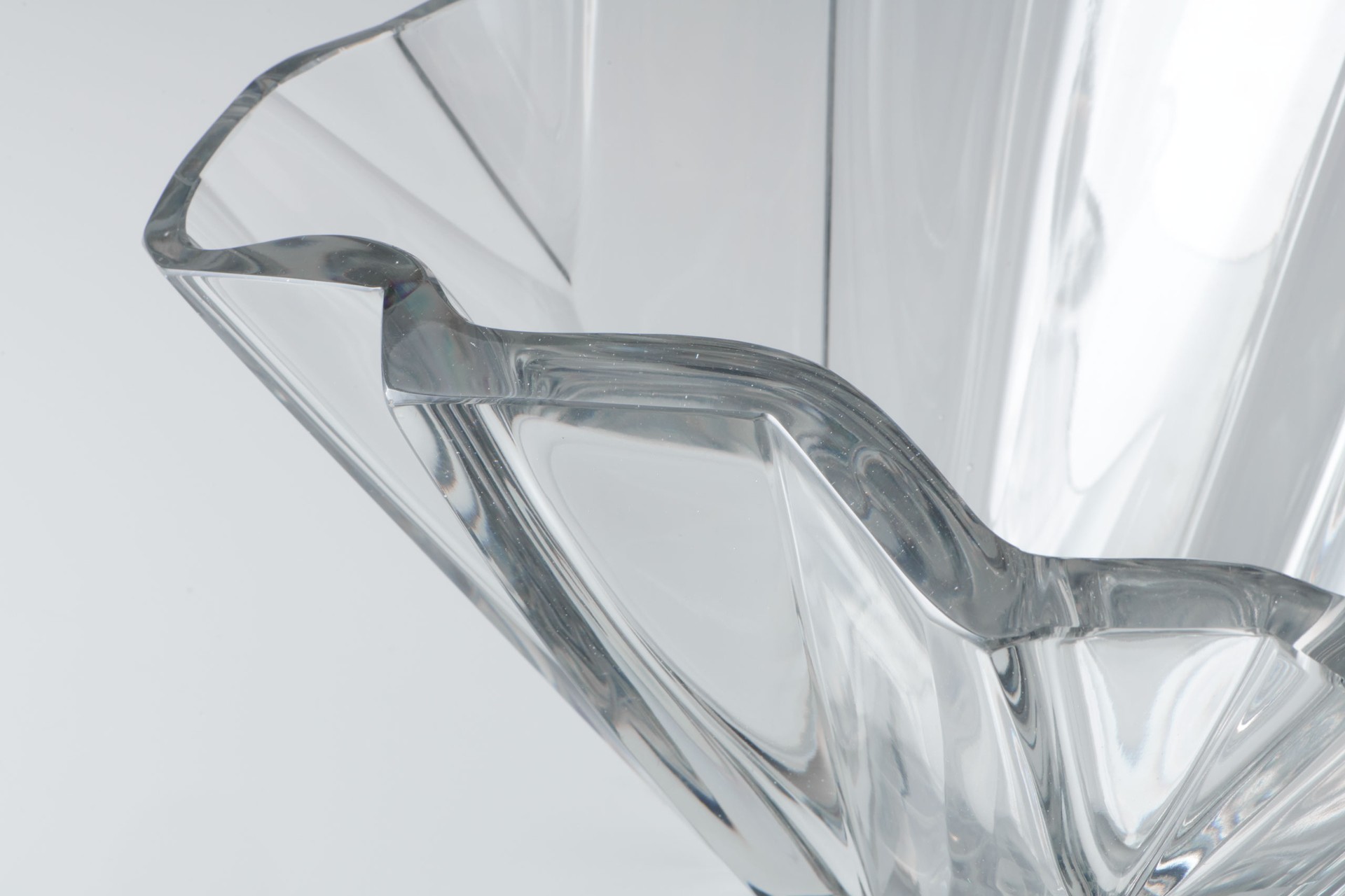 Large 'Iceberg' Vase image 4