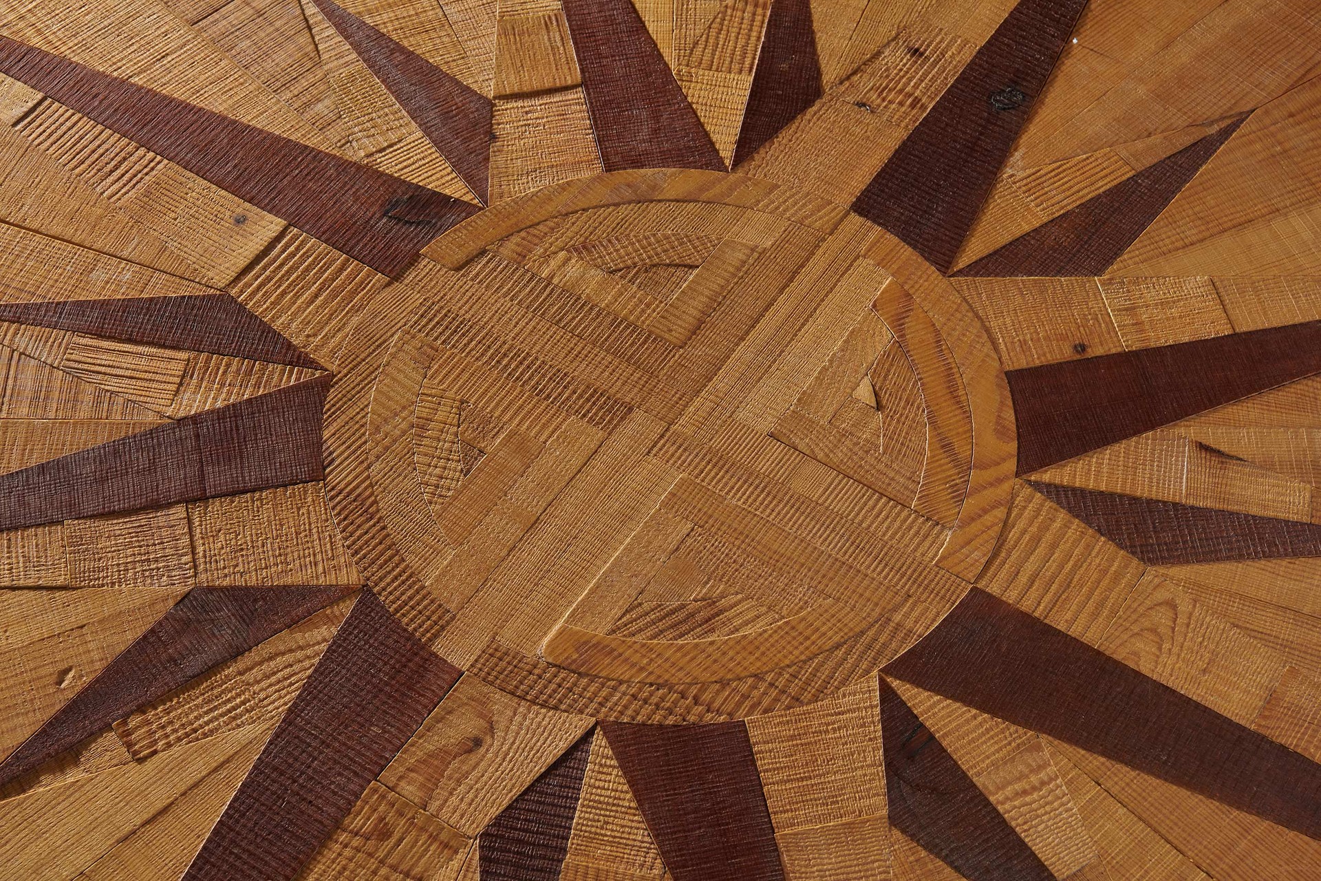 'Rosa dei Venti' Dining Table image 5
