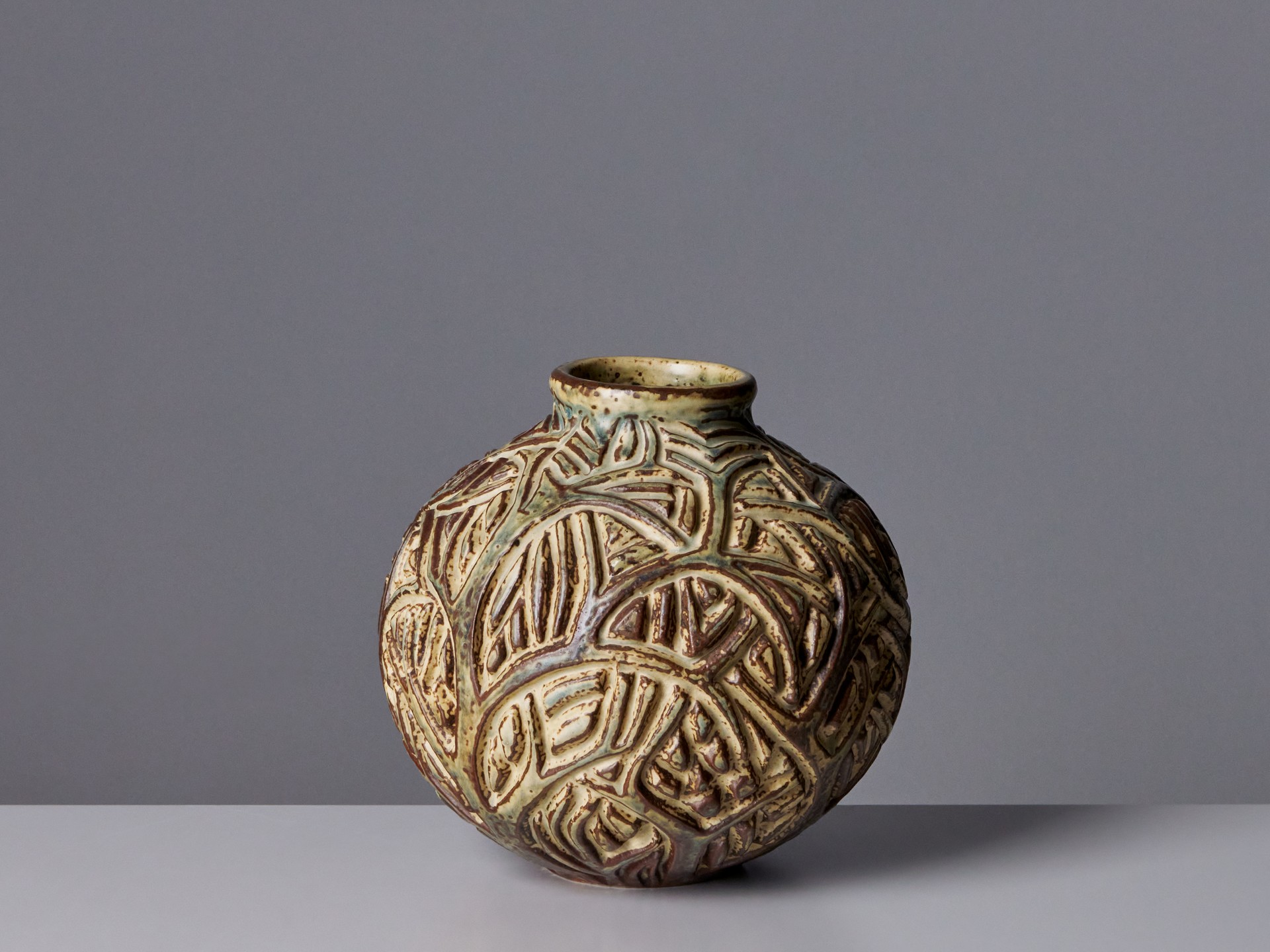 Vase image 3