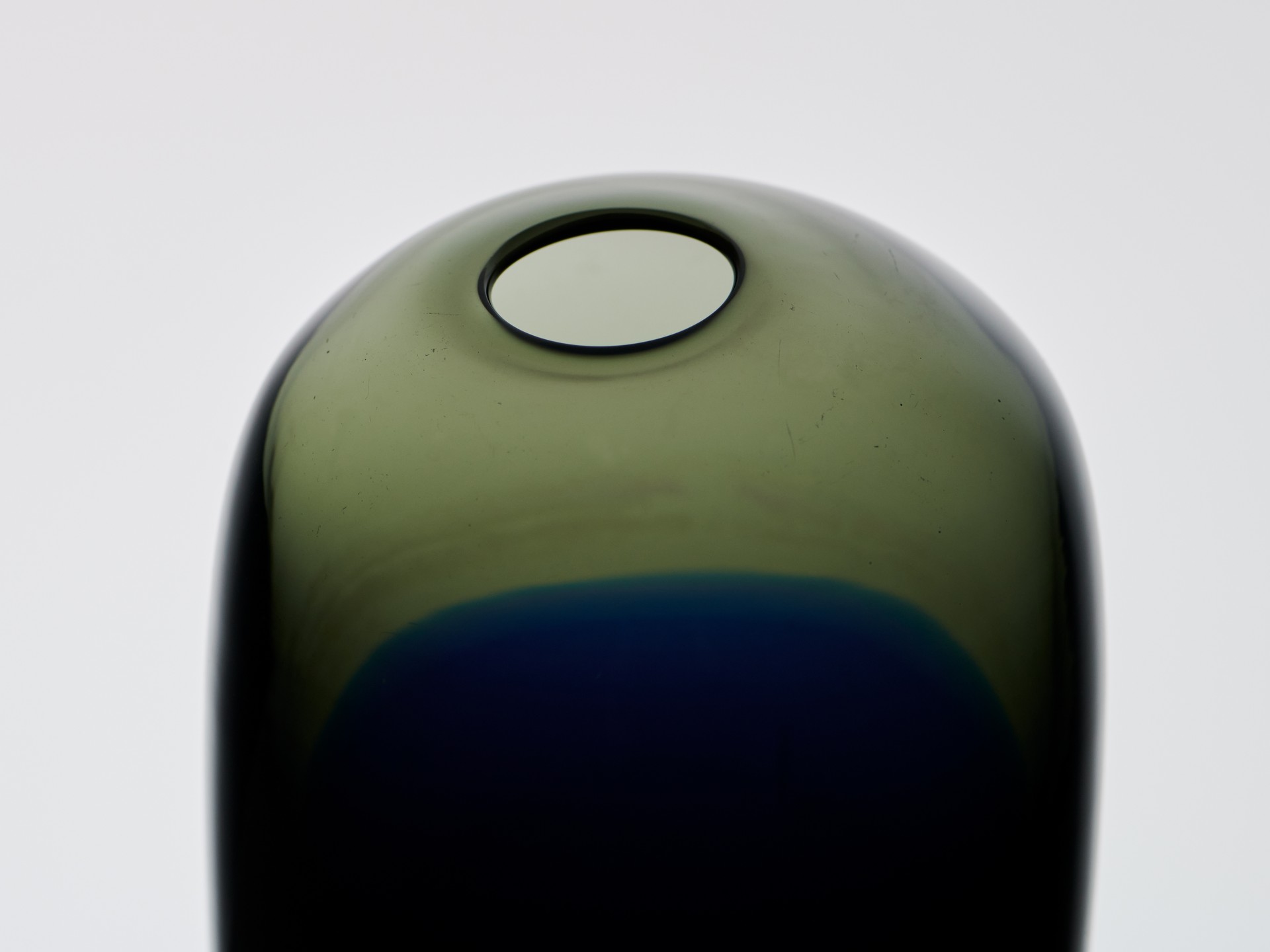 Vase image 4