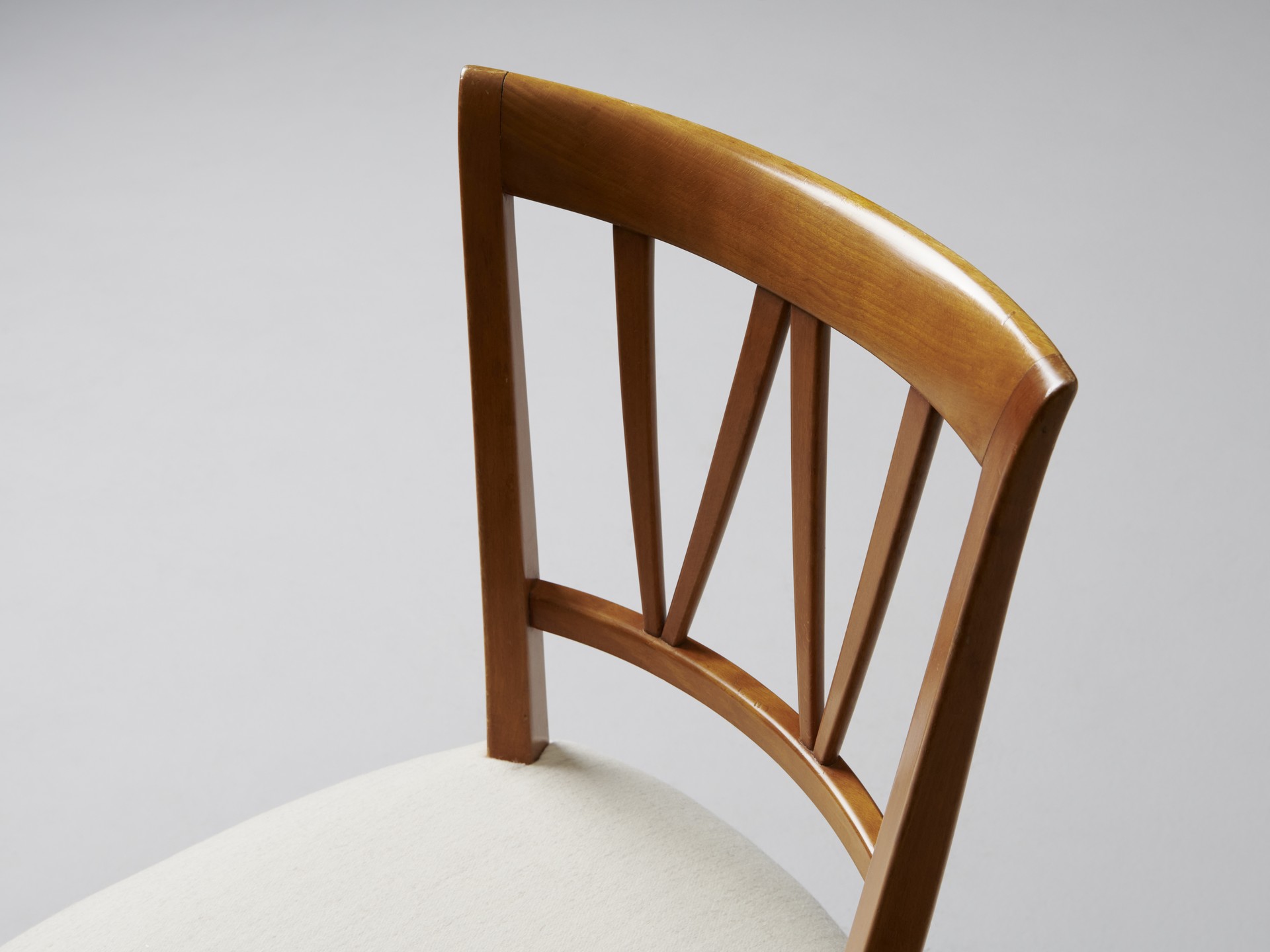 Set of Eight ¨Pyramid¨ Chairs image 5