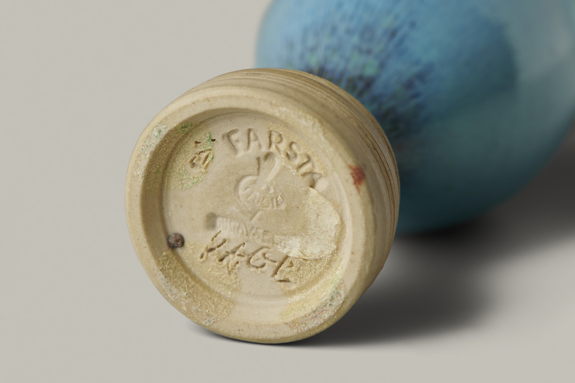 Miniature 'Spirea Farsta' Vase image 3