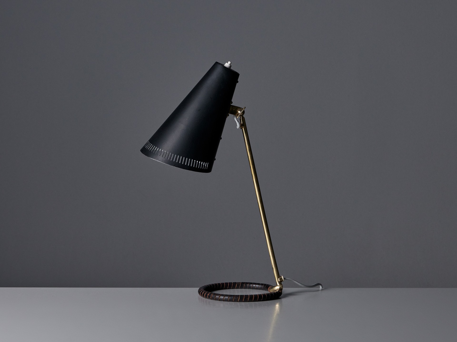 Table Lamp image 3