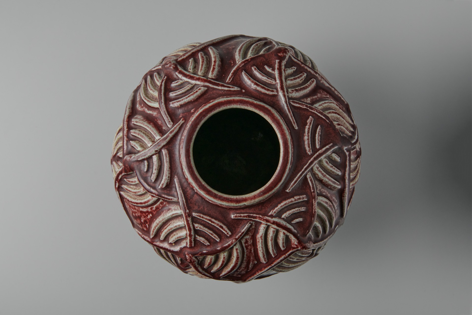 Vase image 3