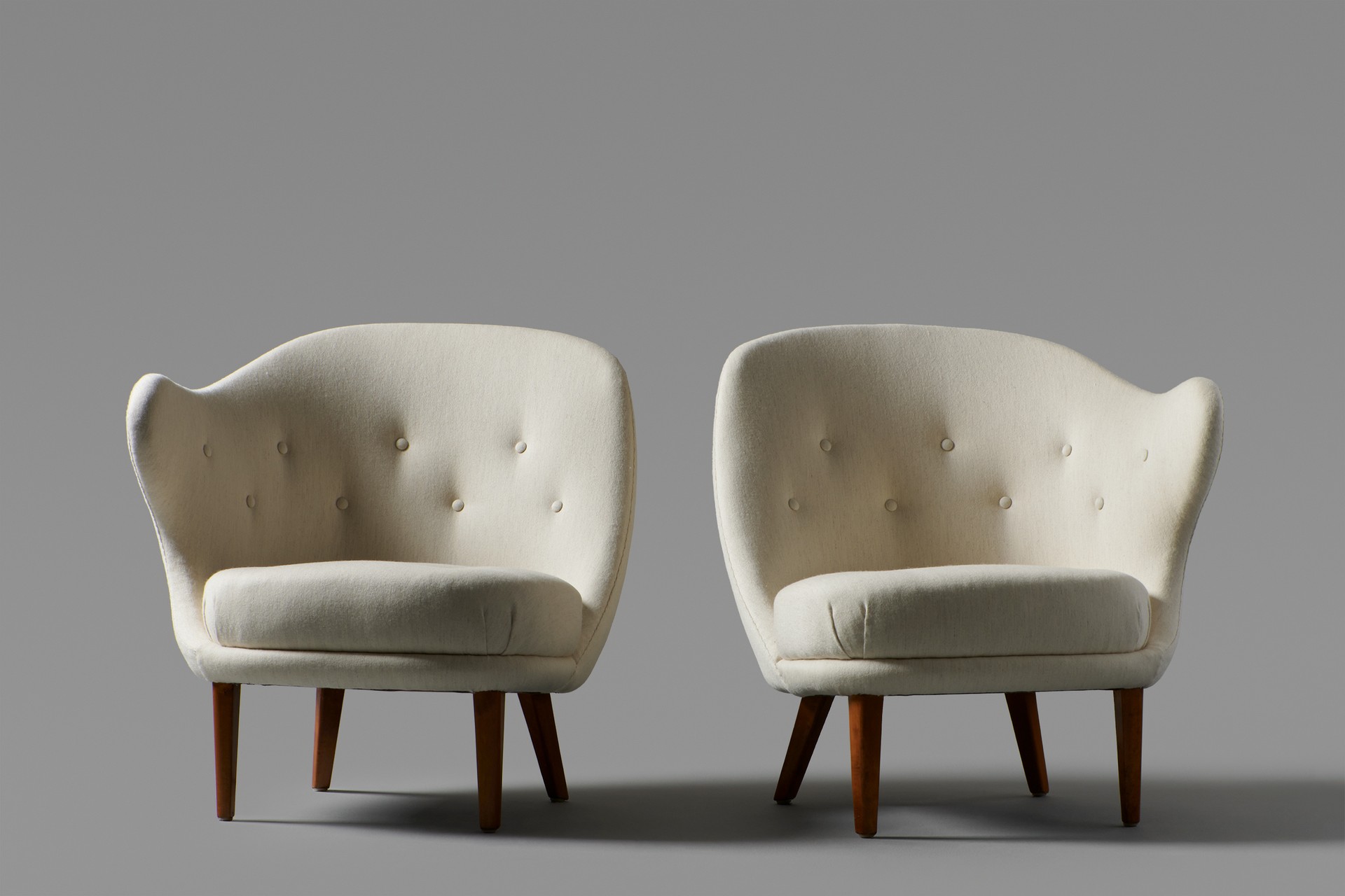 Pair of 'Gary / Thumb' Armchairs image 2