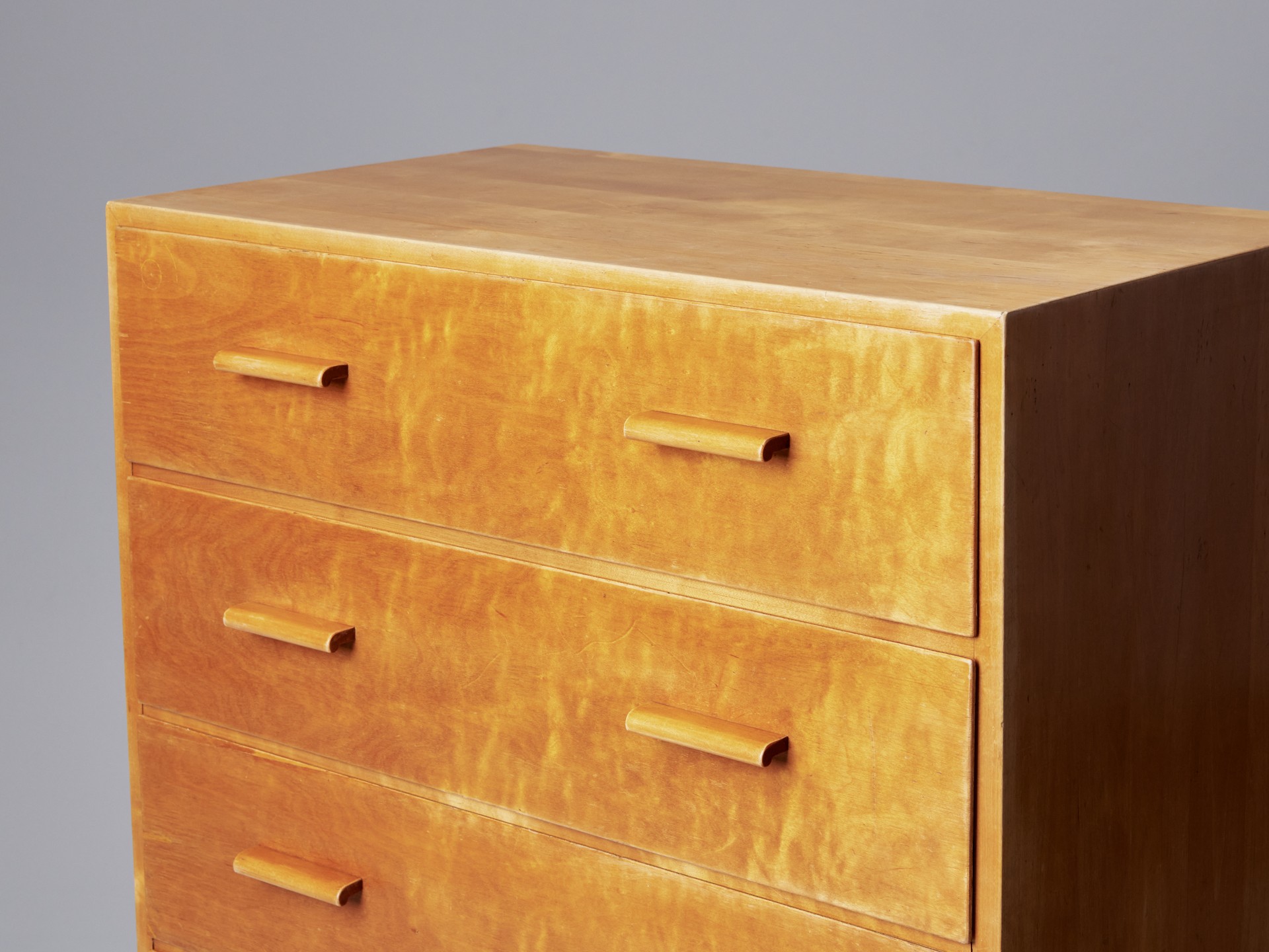 Chest of Drawers image 7
