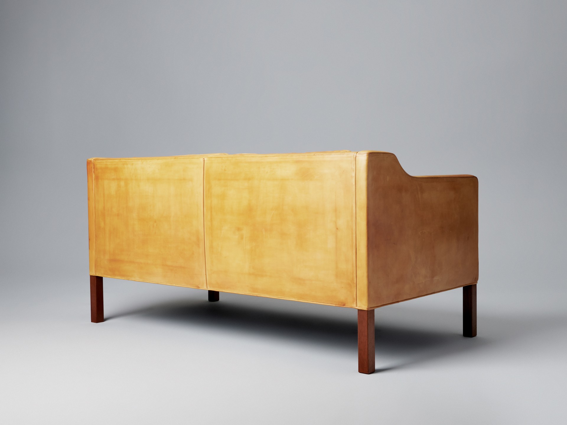 Sofa image 3