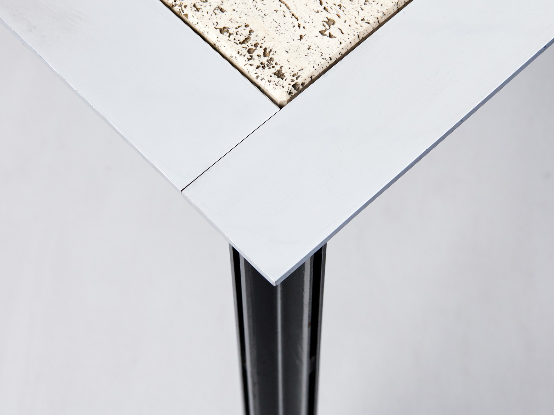 'Fasce Cromate' Table image 7