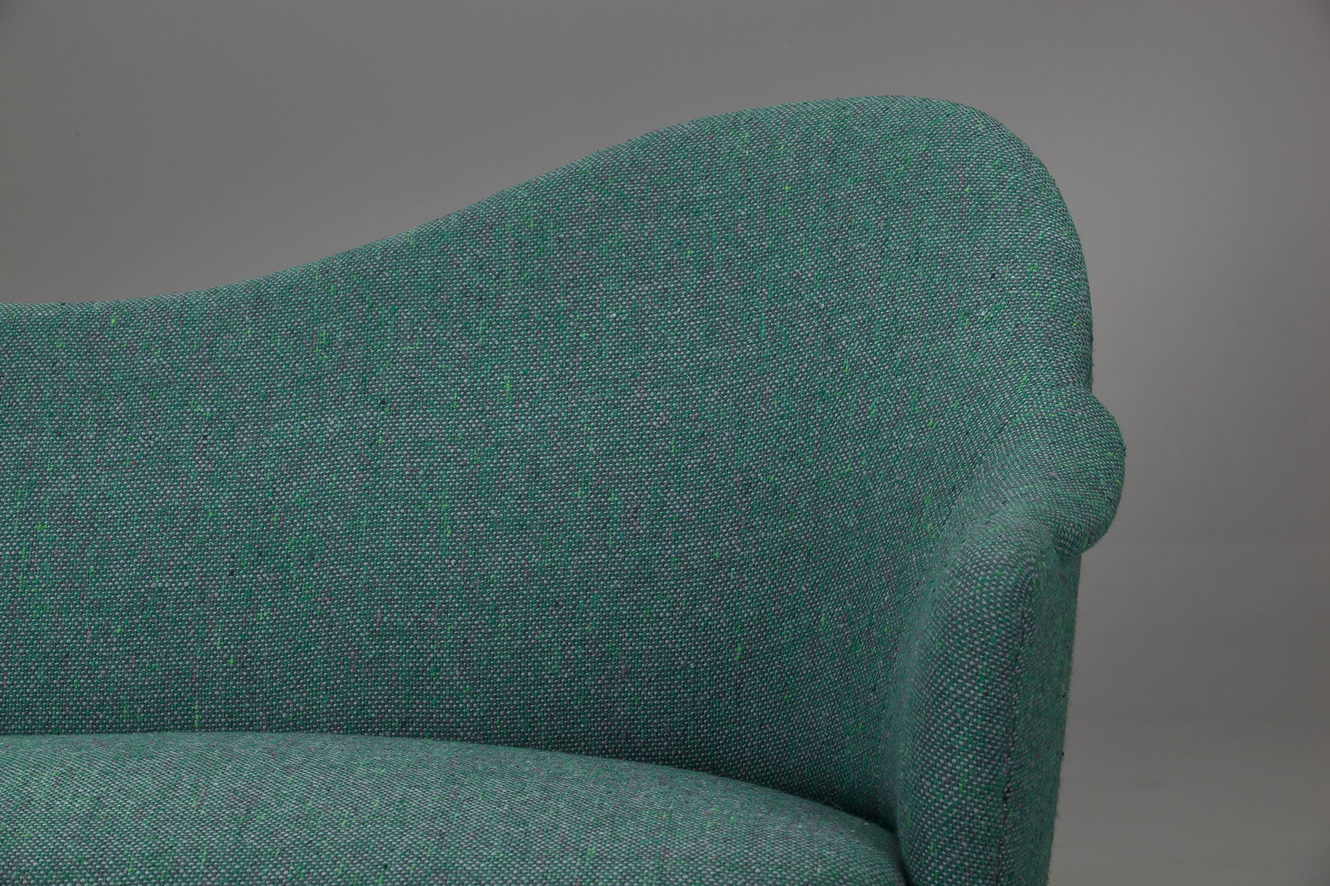 Sofa image 3