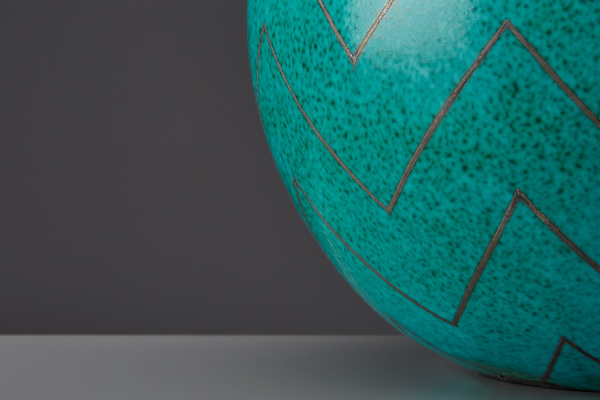 'Argenta' Vase image 3
