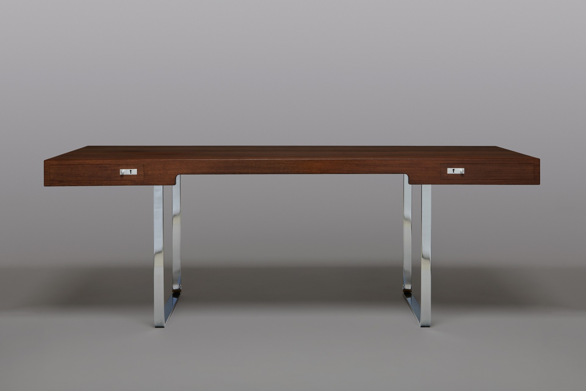 Desk, Model no. JH 810 image 2