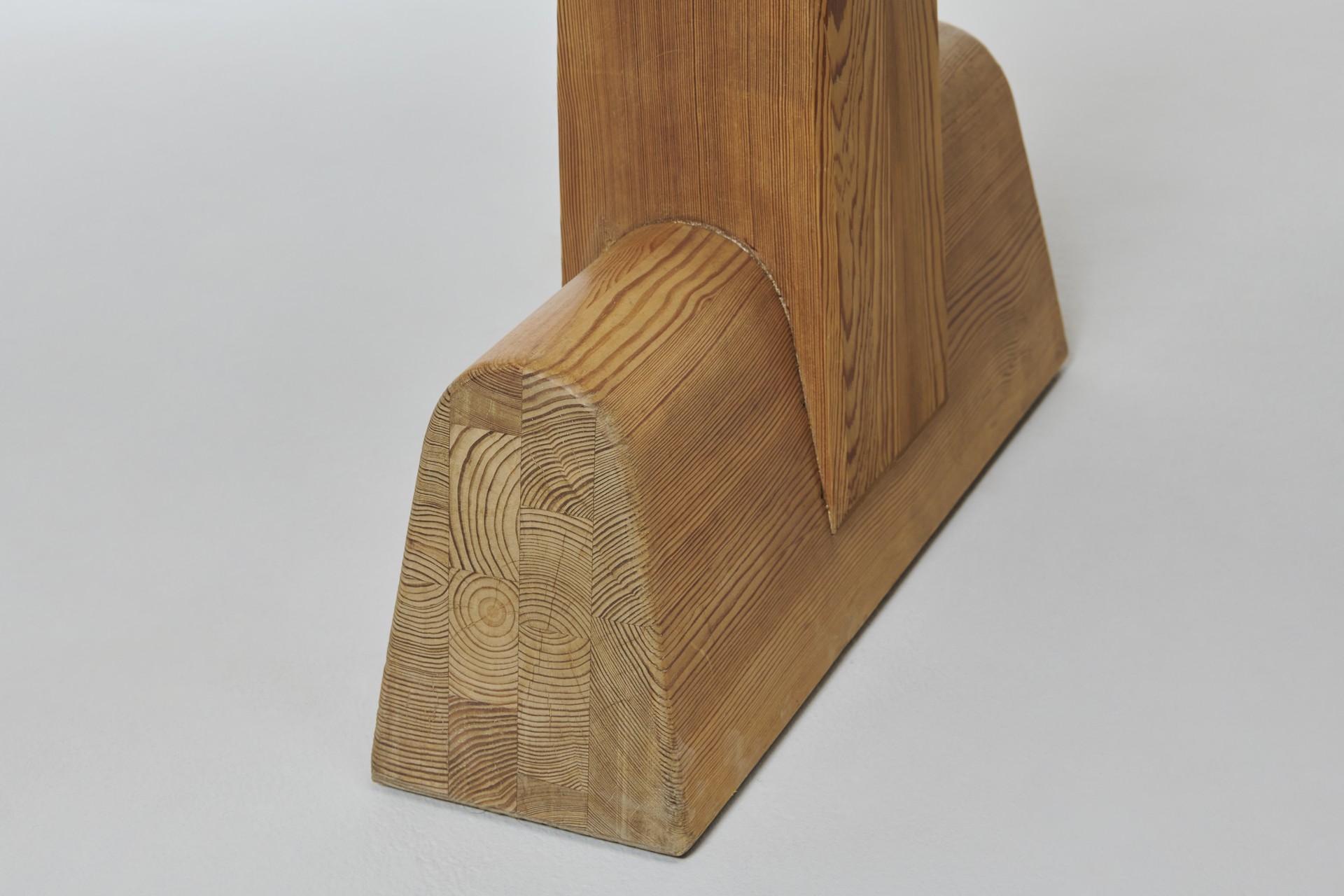 'Utö' Table image 6