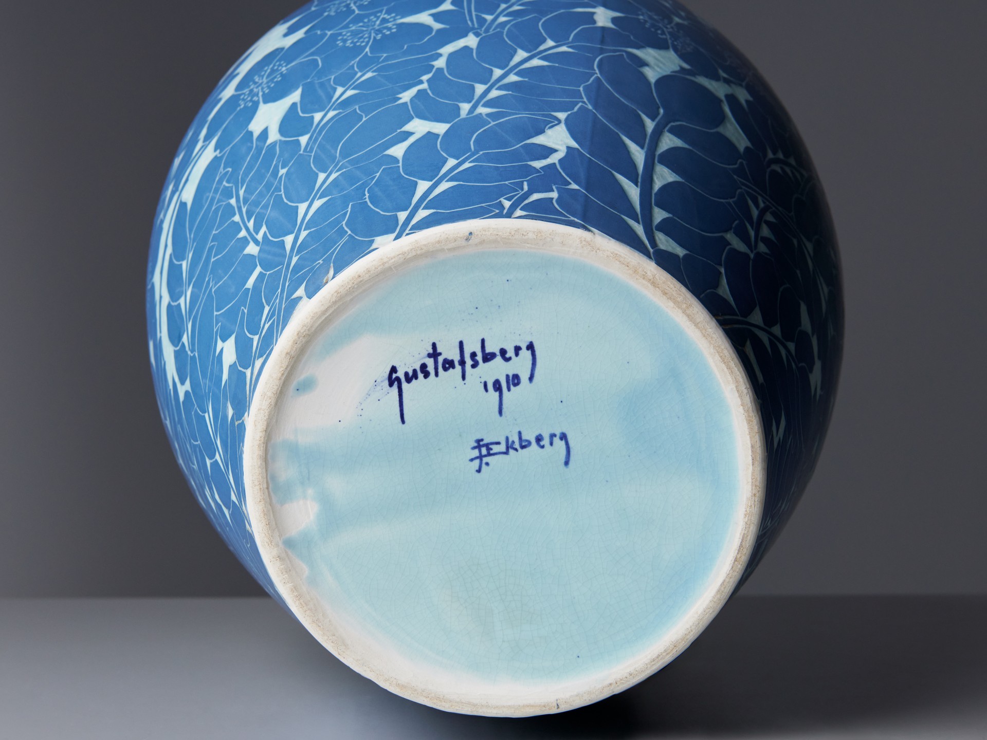 Large Vase image 6