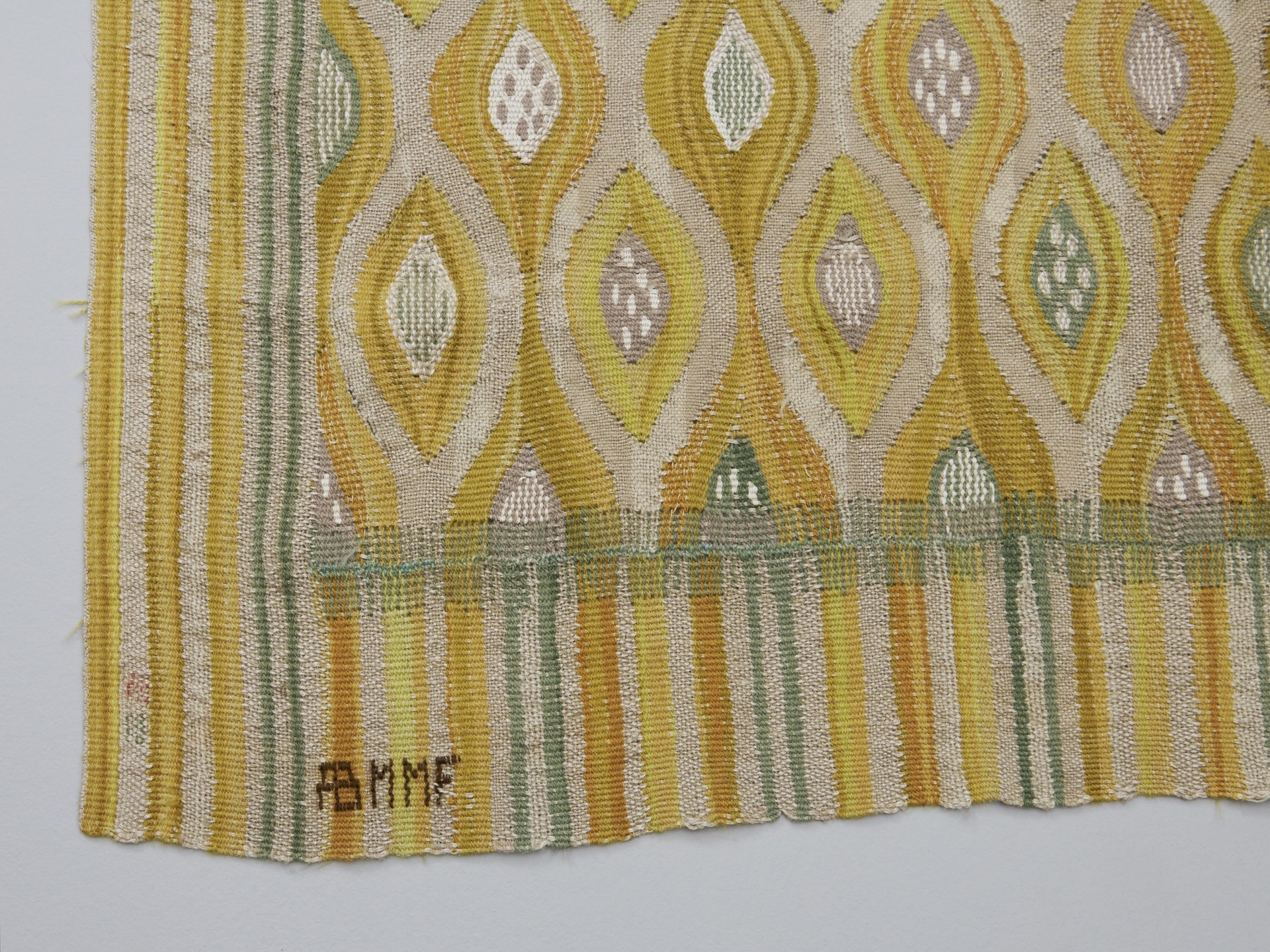 Tapestry 'Kärnfrukt' image 6
