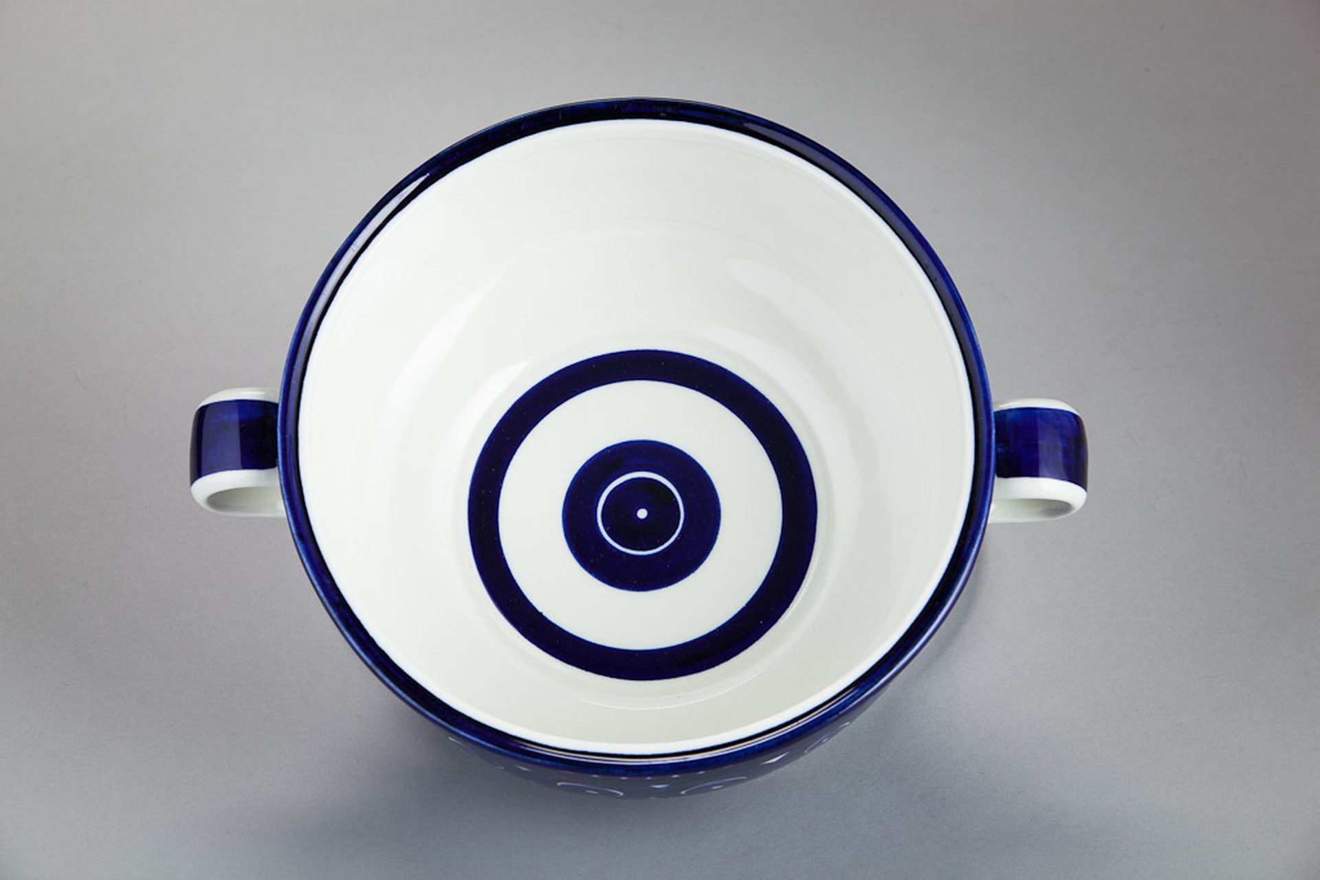 Porcelain Tureen image 4