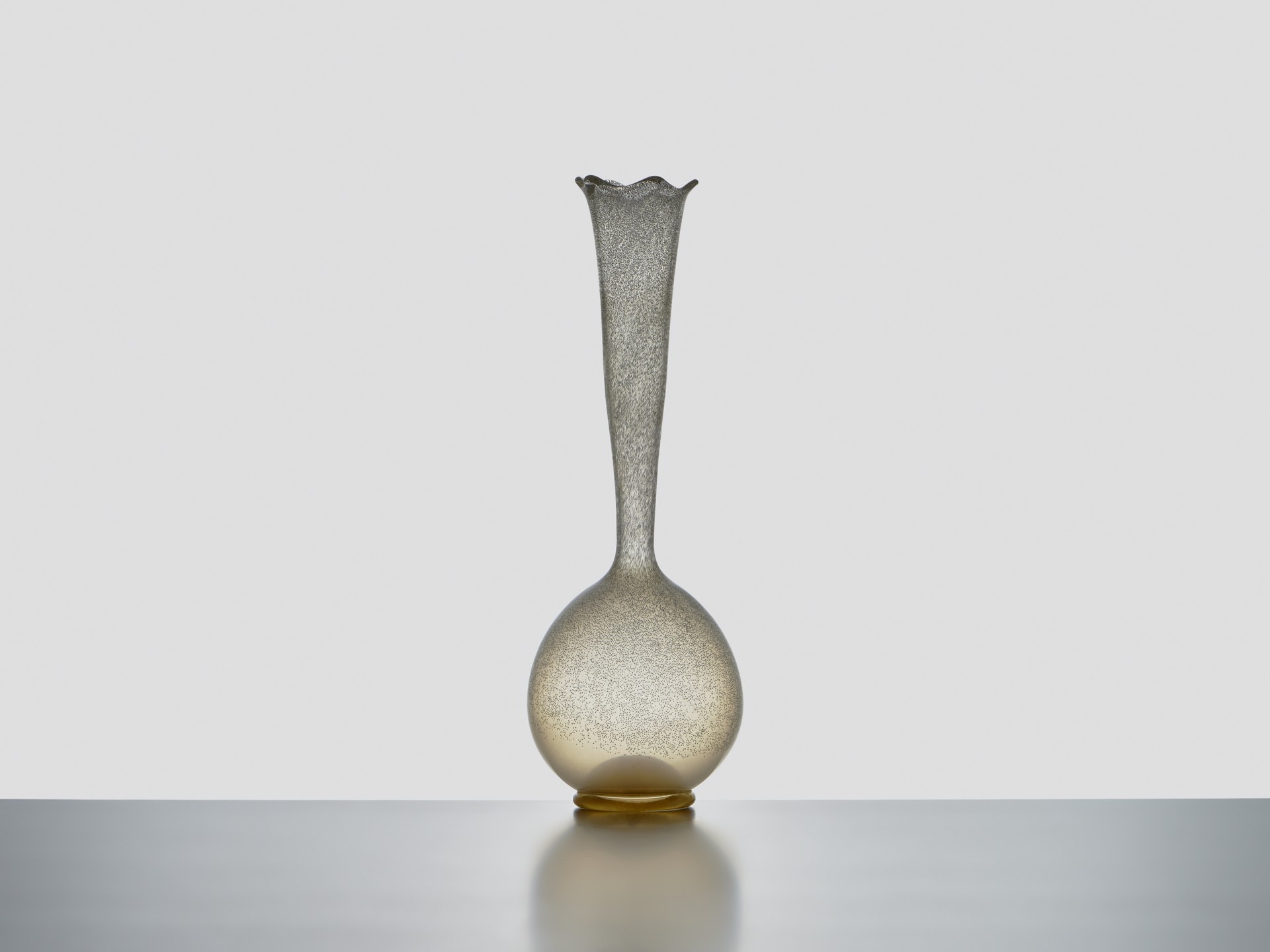 Vase image 2