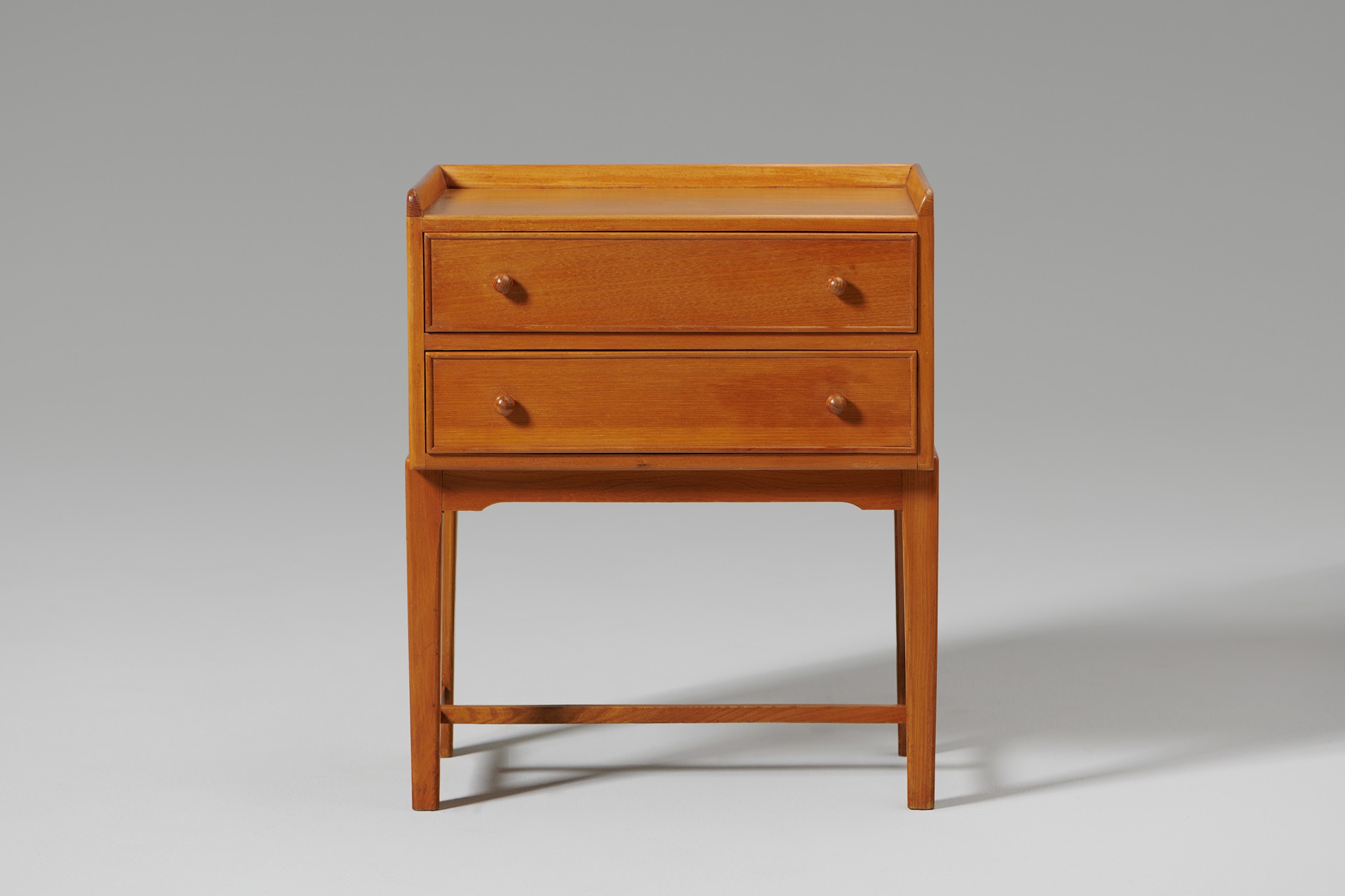 Pair of Bedside Tables image 3
