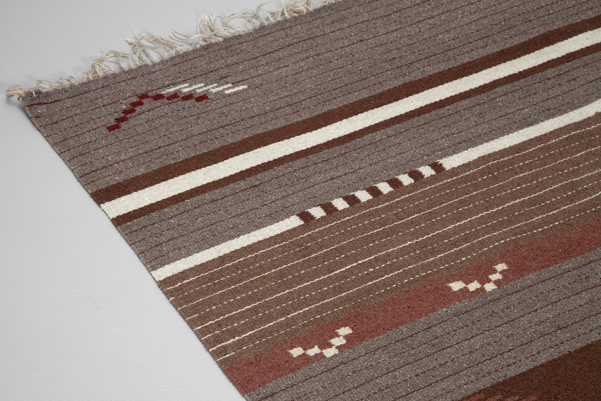 Thirties Carpet image 3