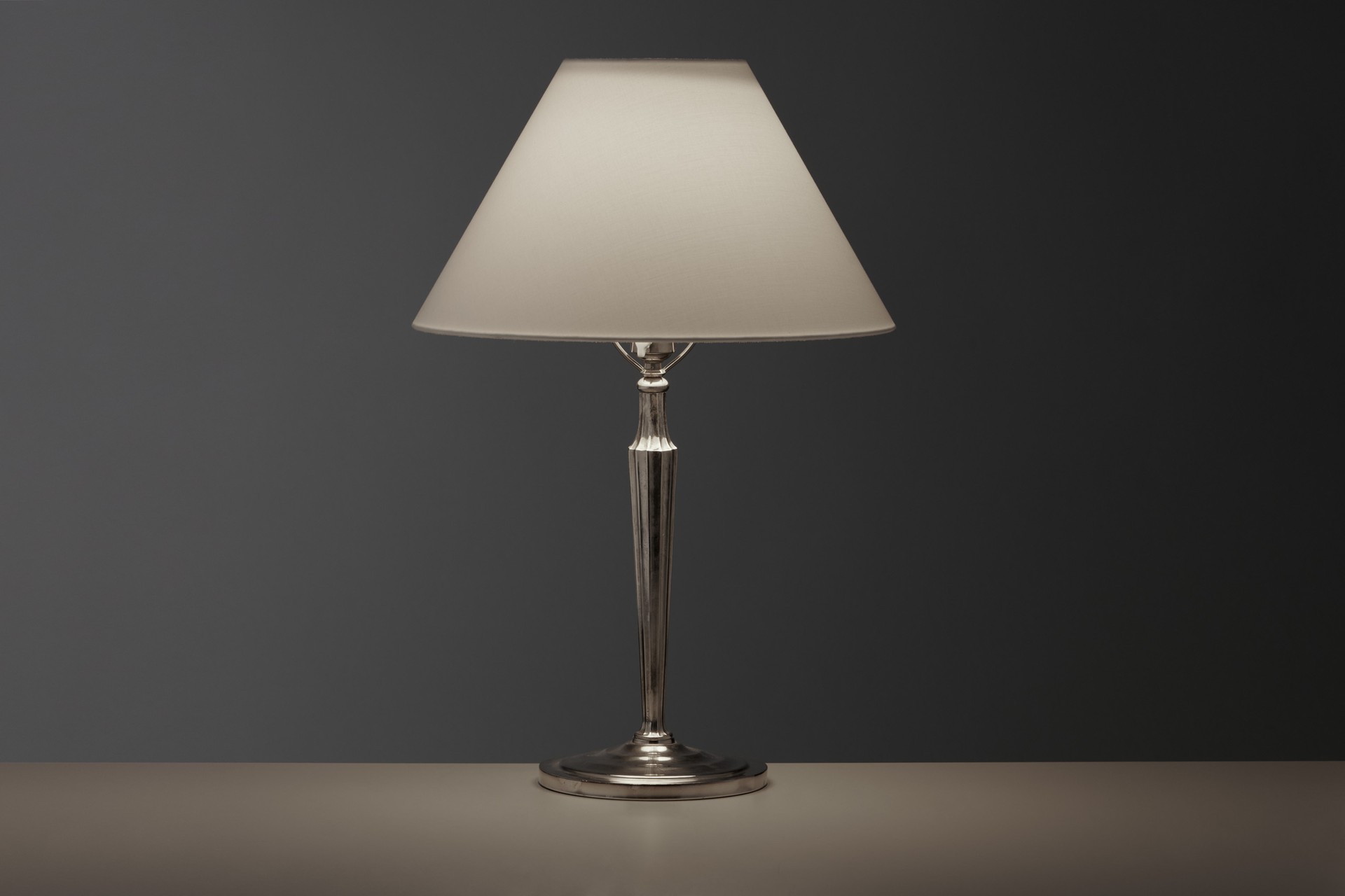 Table Lamp image 2