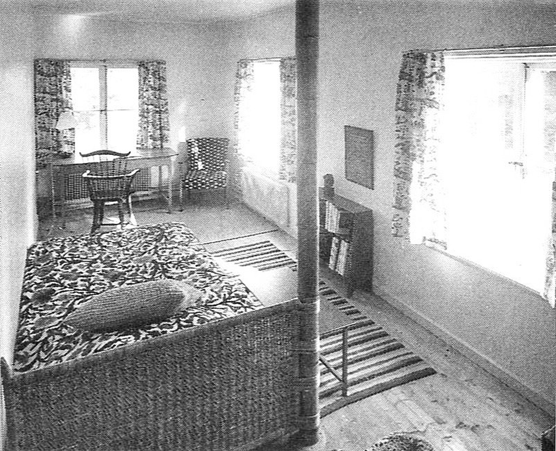 Headboard image 4