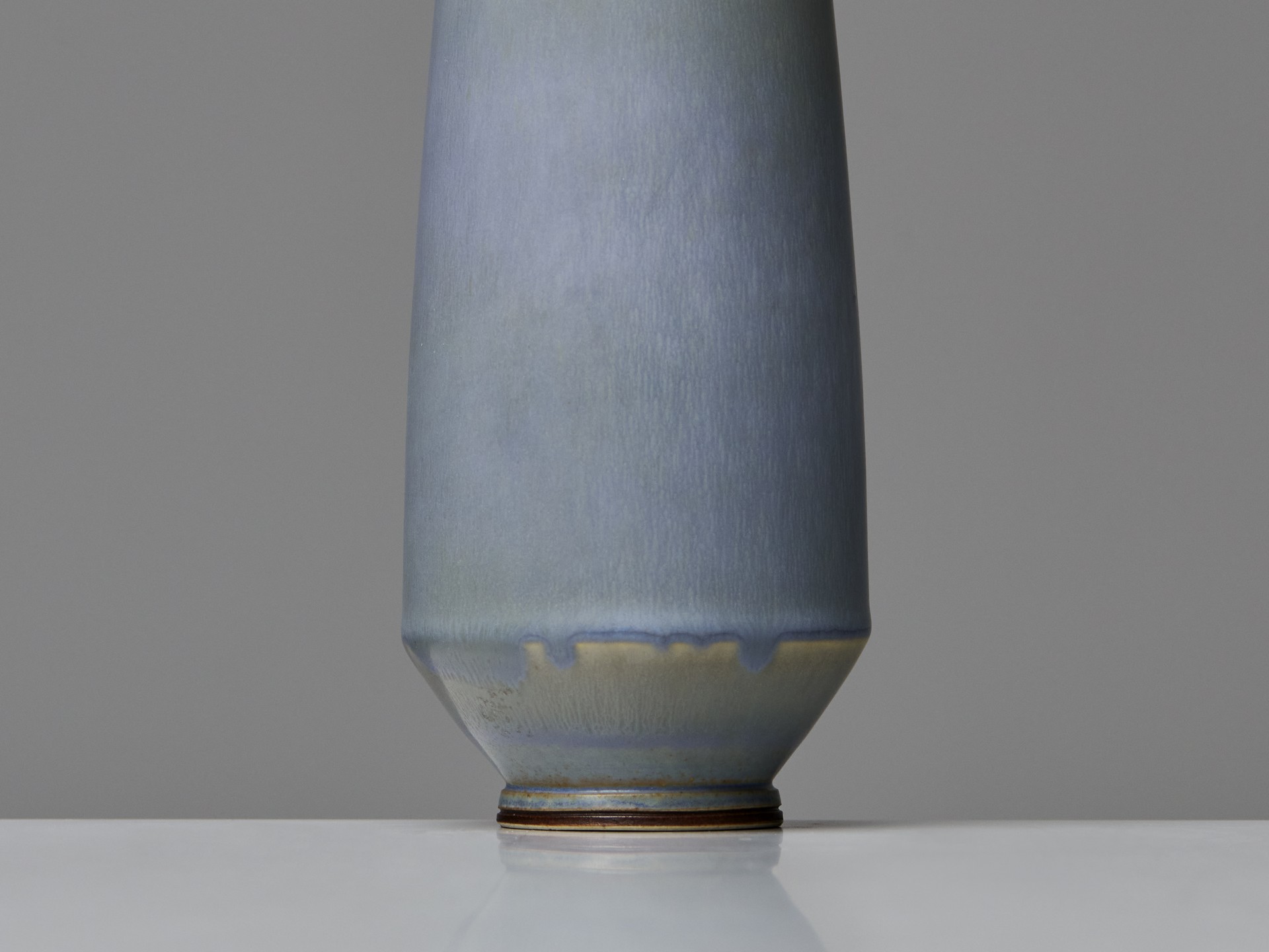 Vase image 6