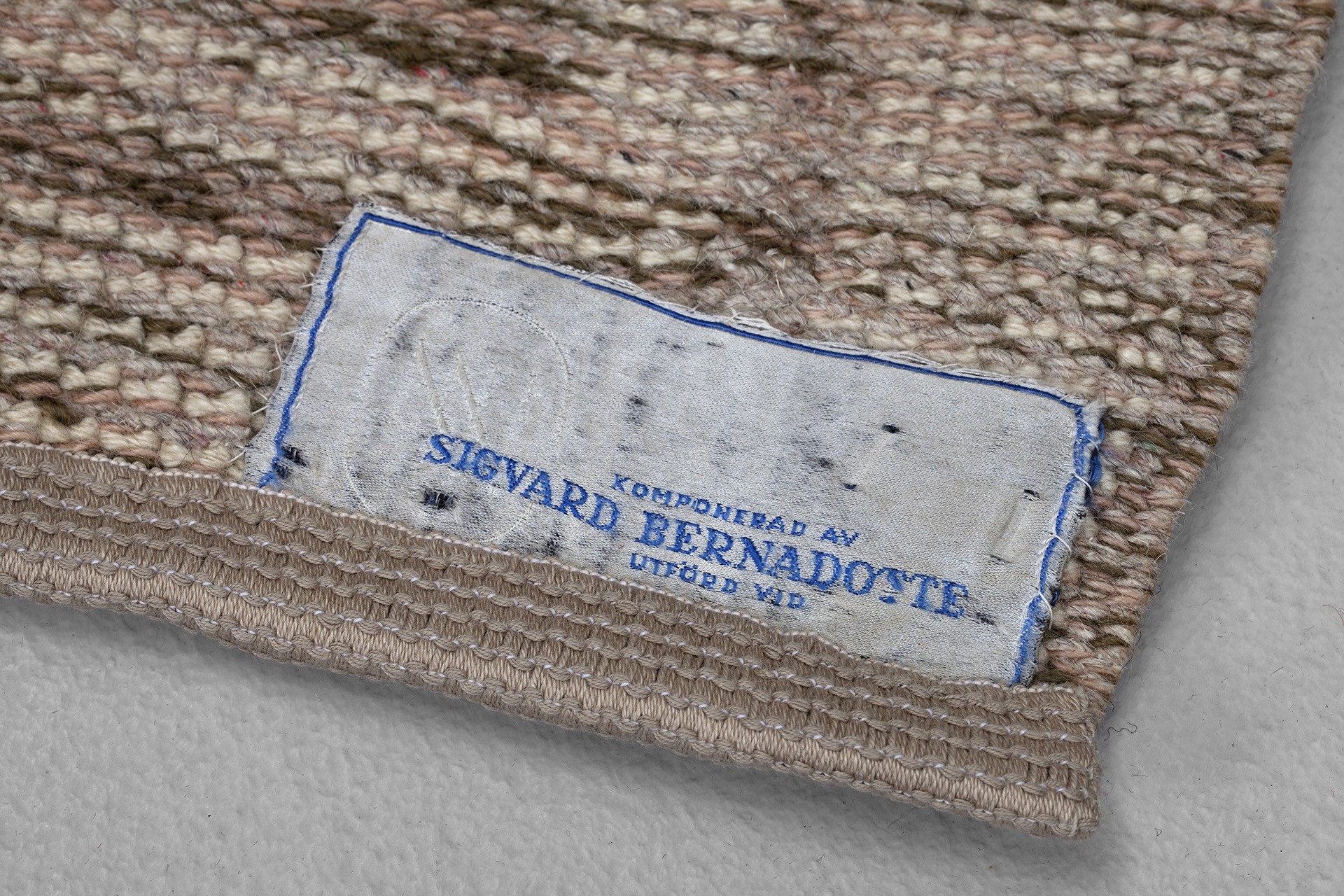 Carpet image 3