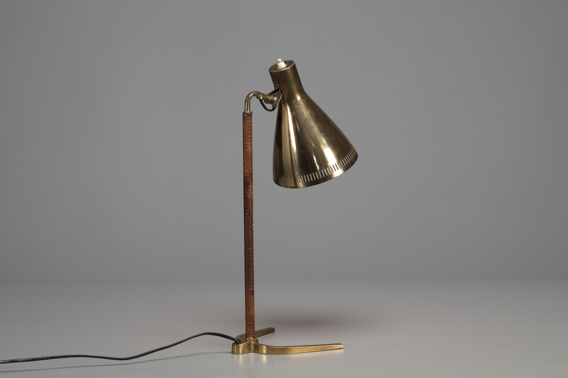 Table Lamp image 2