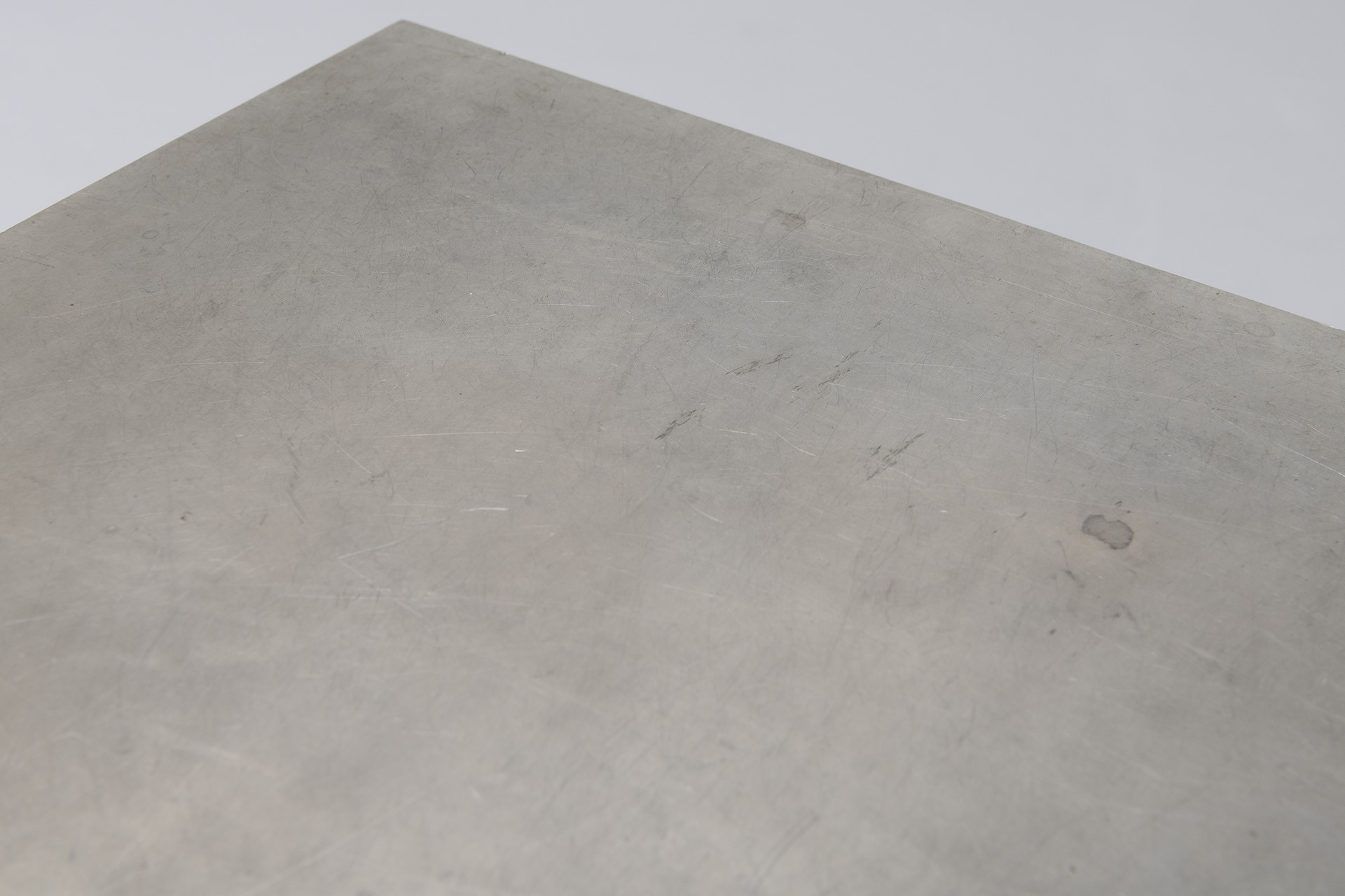 Rare Side Table, Model no. 128 image 12