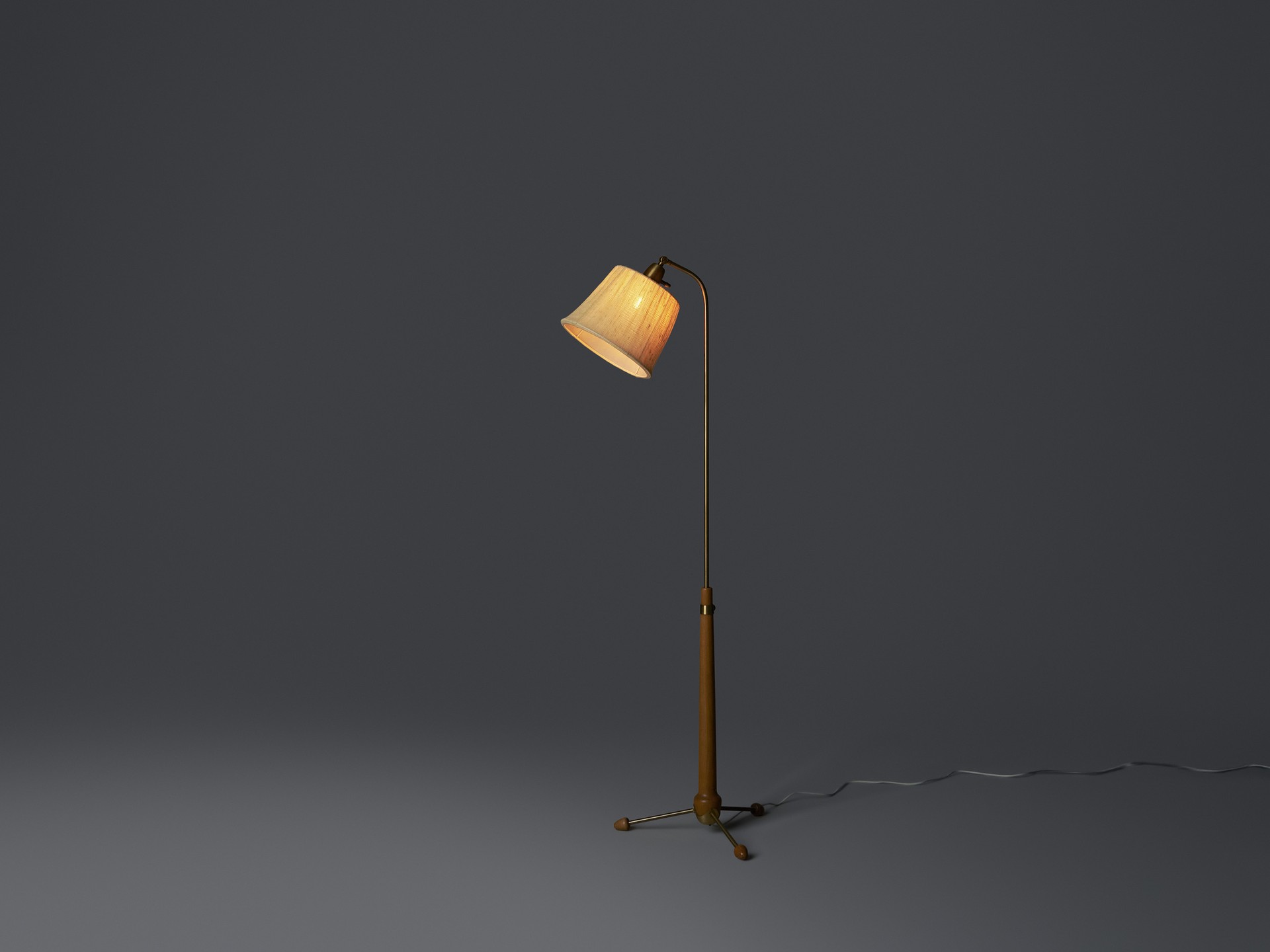 Floor lamp image 2
