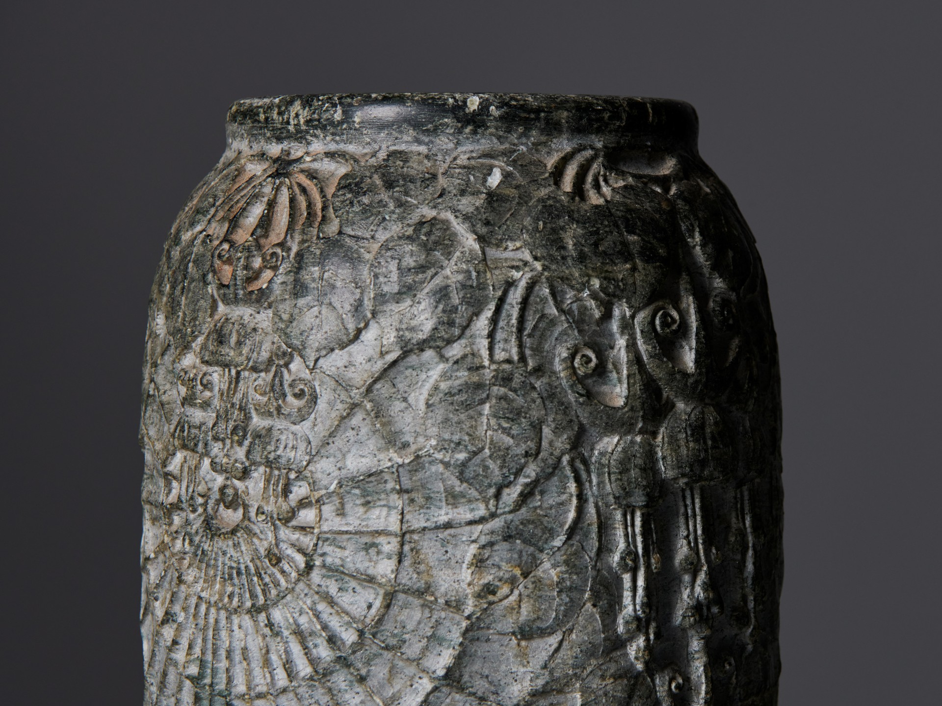Vase image 4
