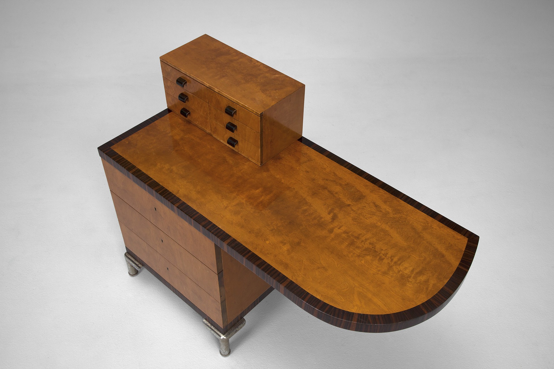 Bureau "Record" image 6