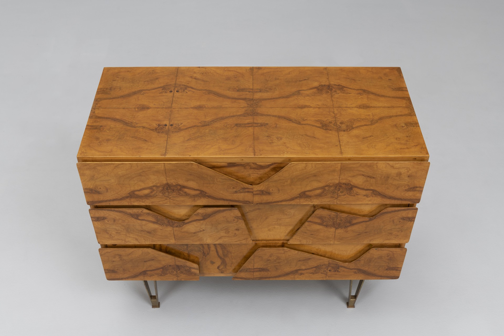 Chest of Drawers image 4