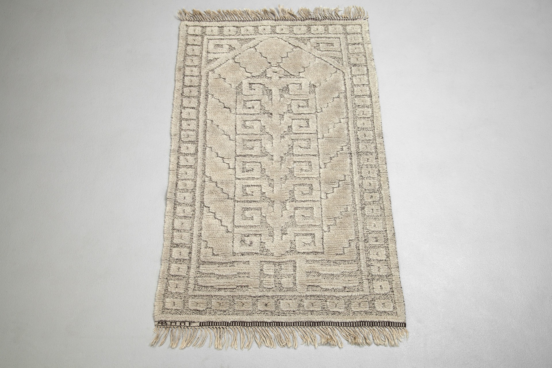 Rug " The Gothic Portal" image 2