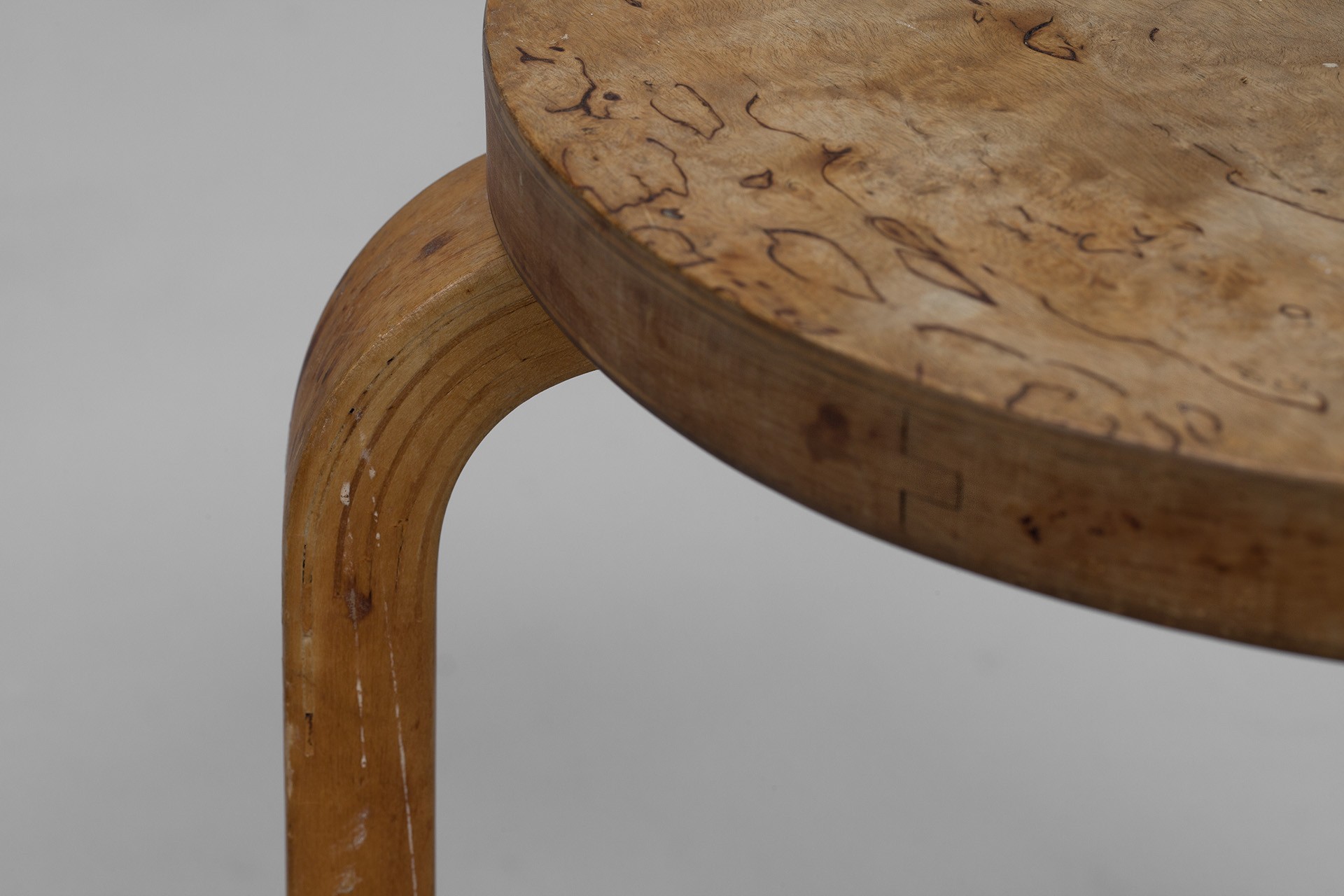 Stool image 3