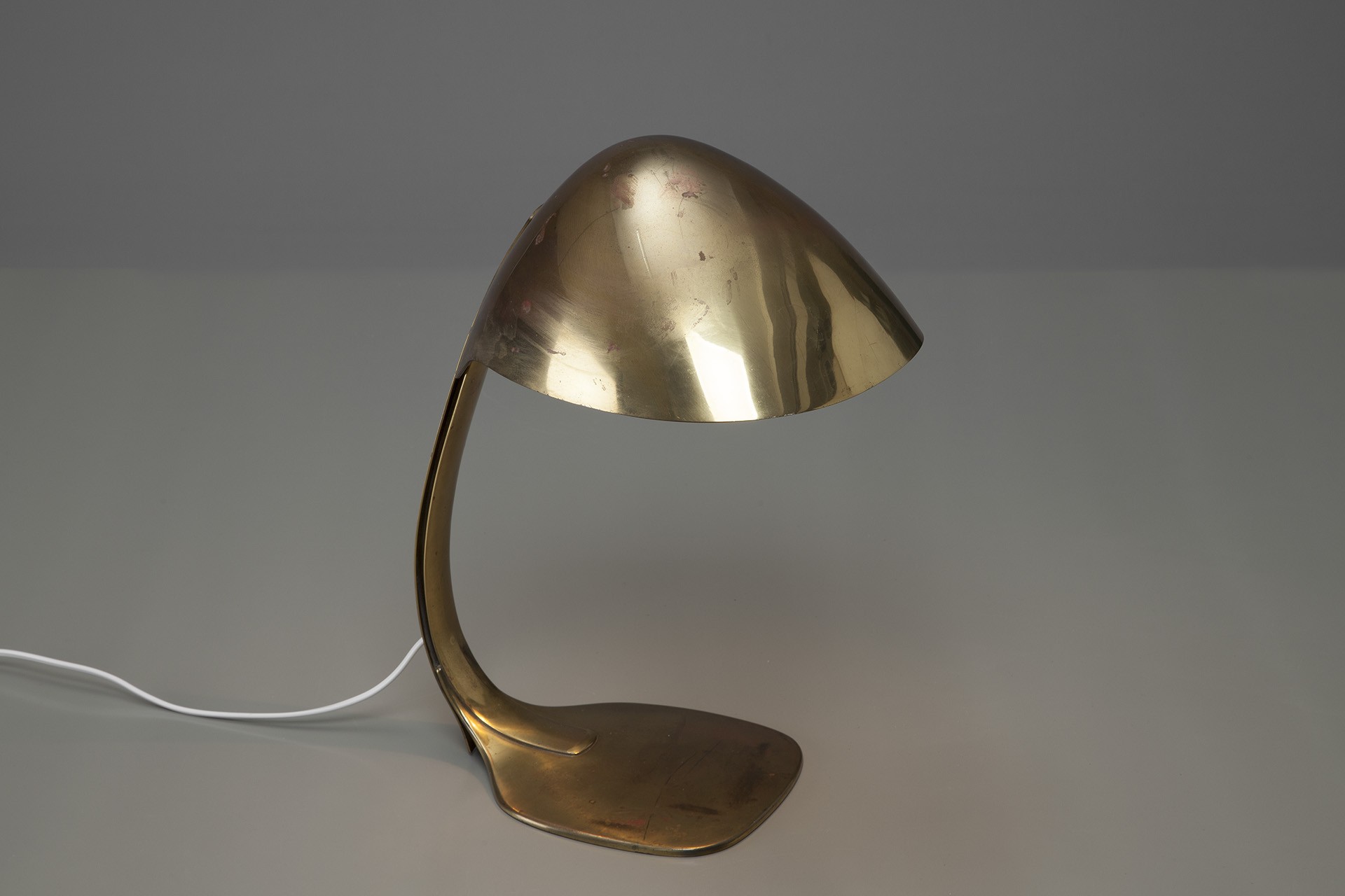 Rare Table Lamp Model no 1005 image 5