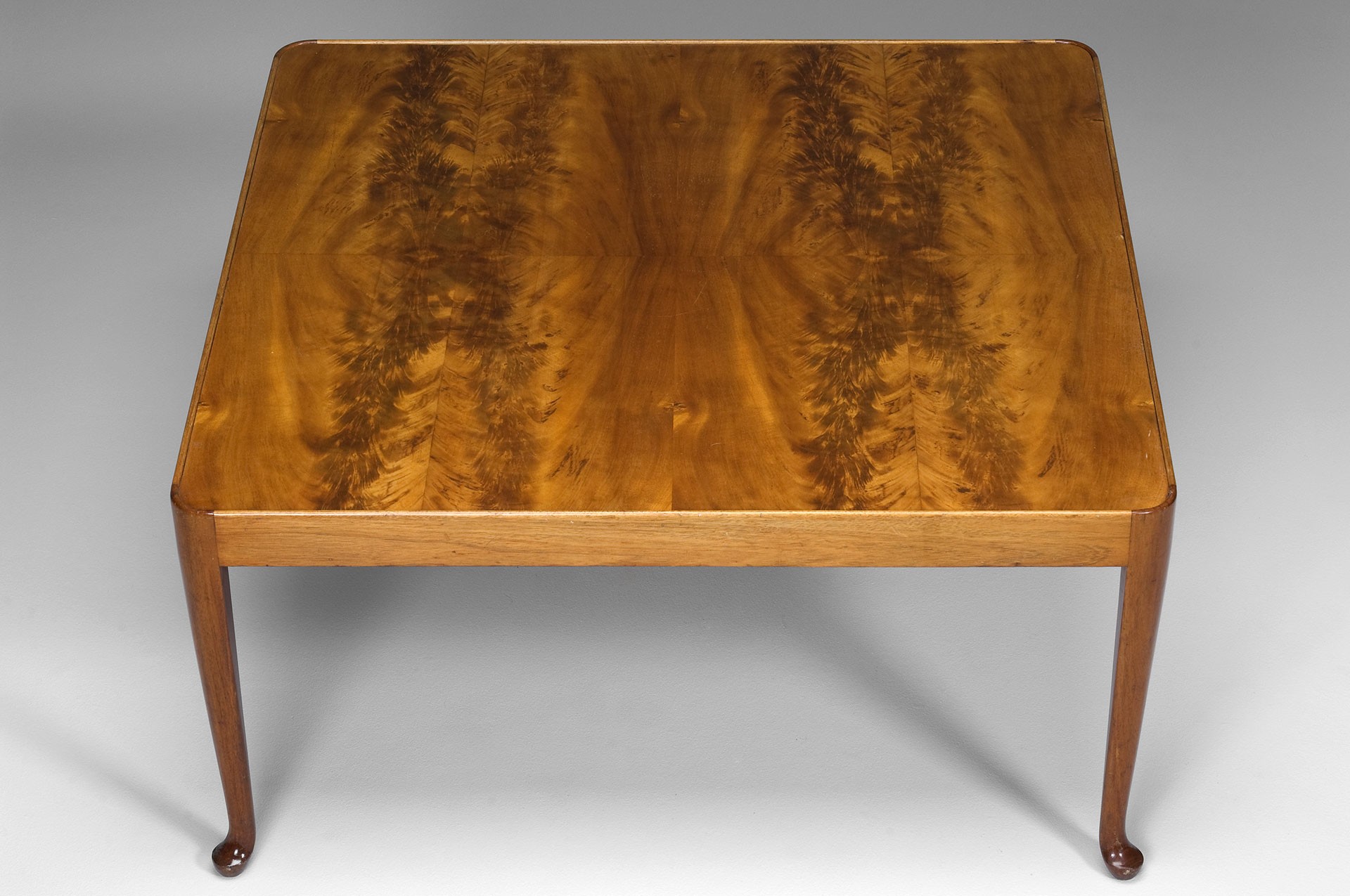 Coffe Table image 2