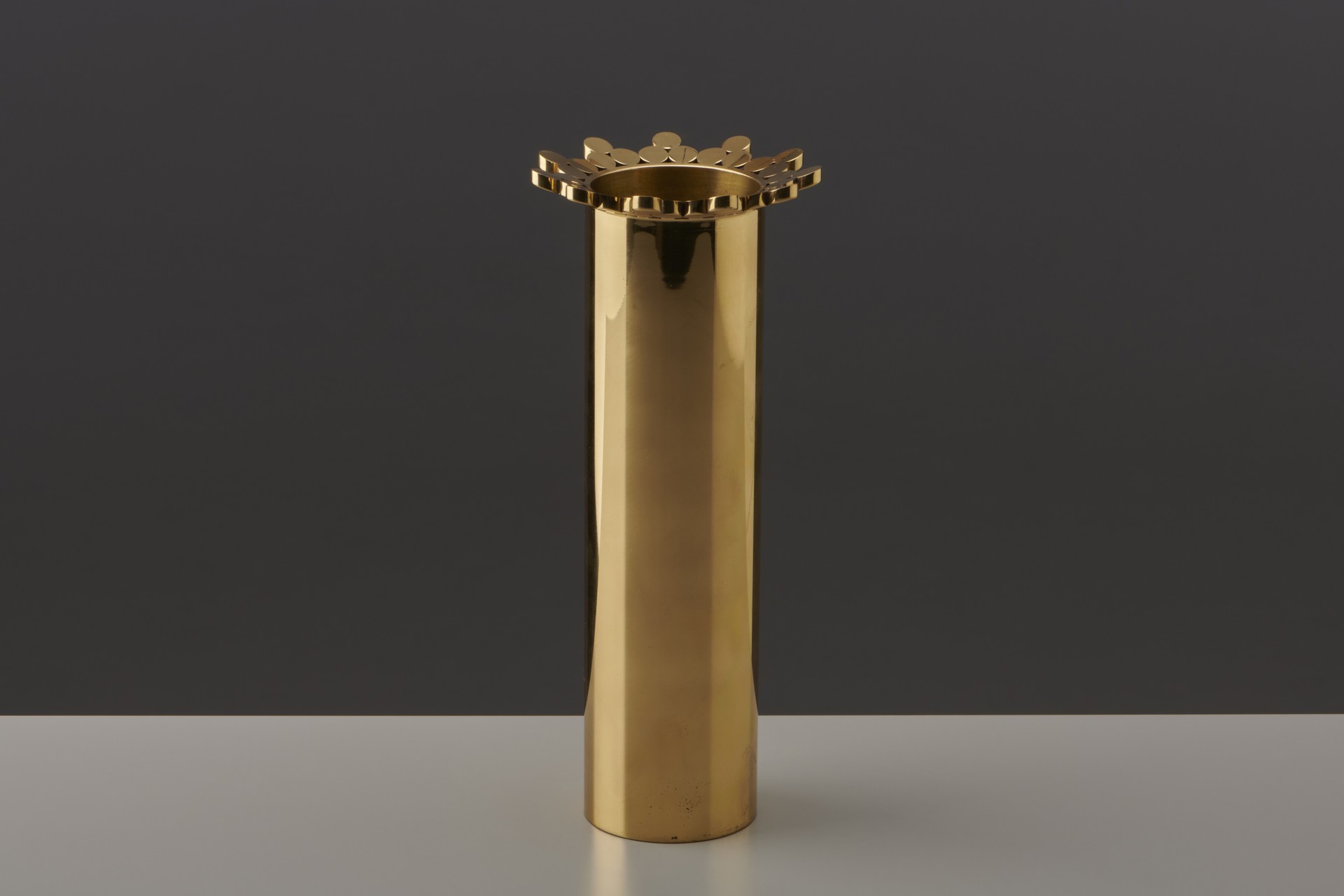 Three Vases image 2