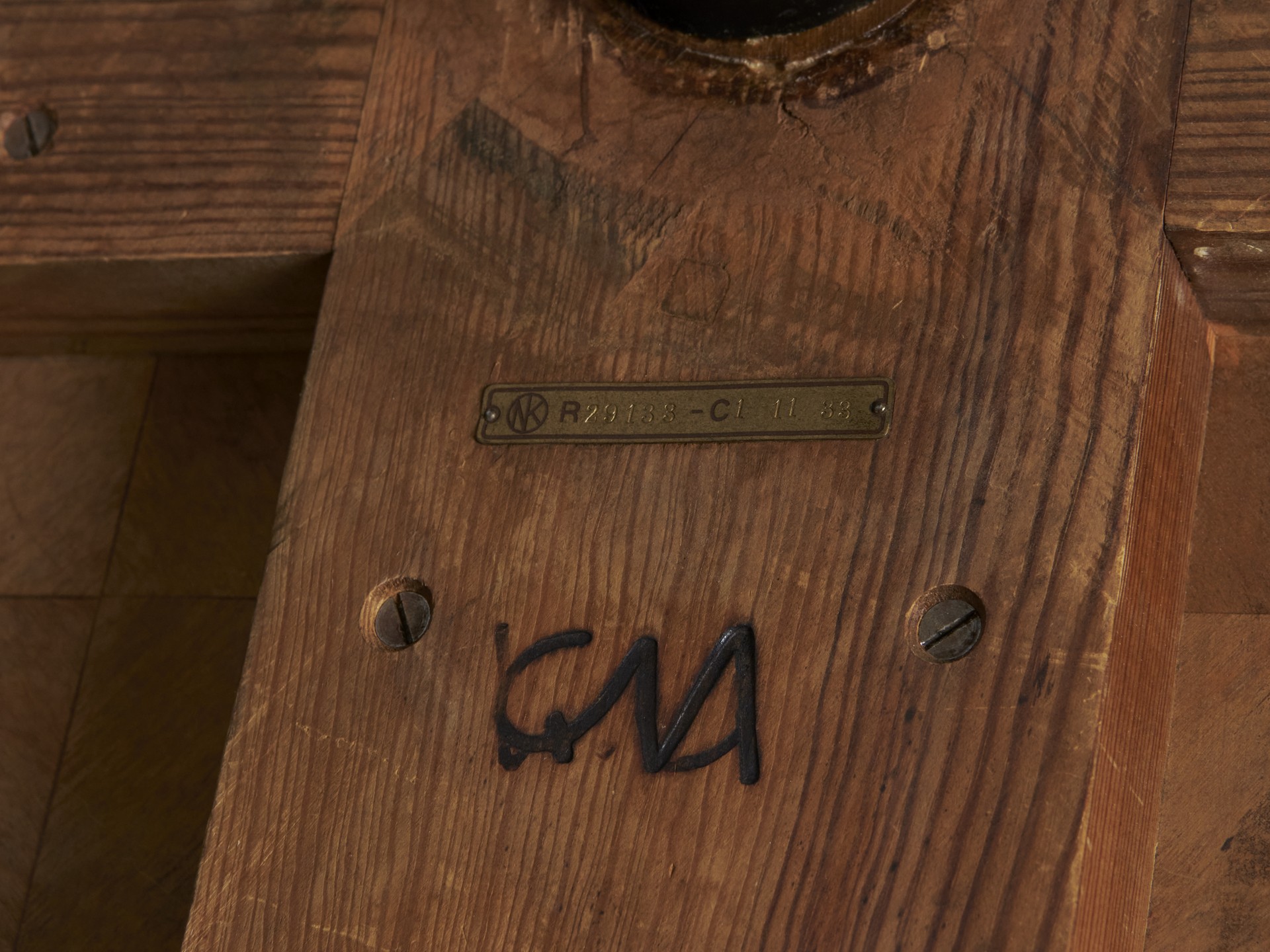 'Haga' Table image 6